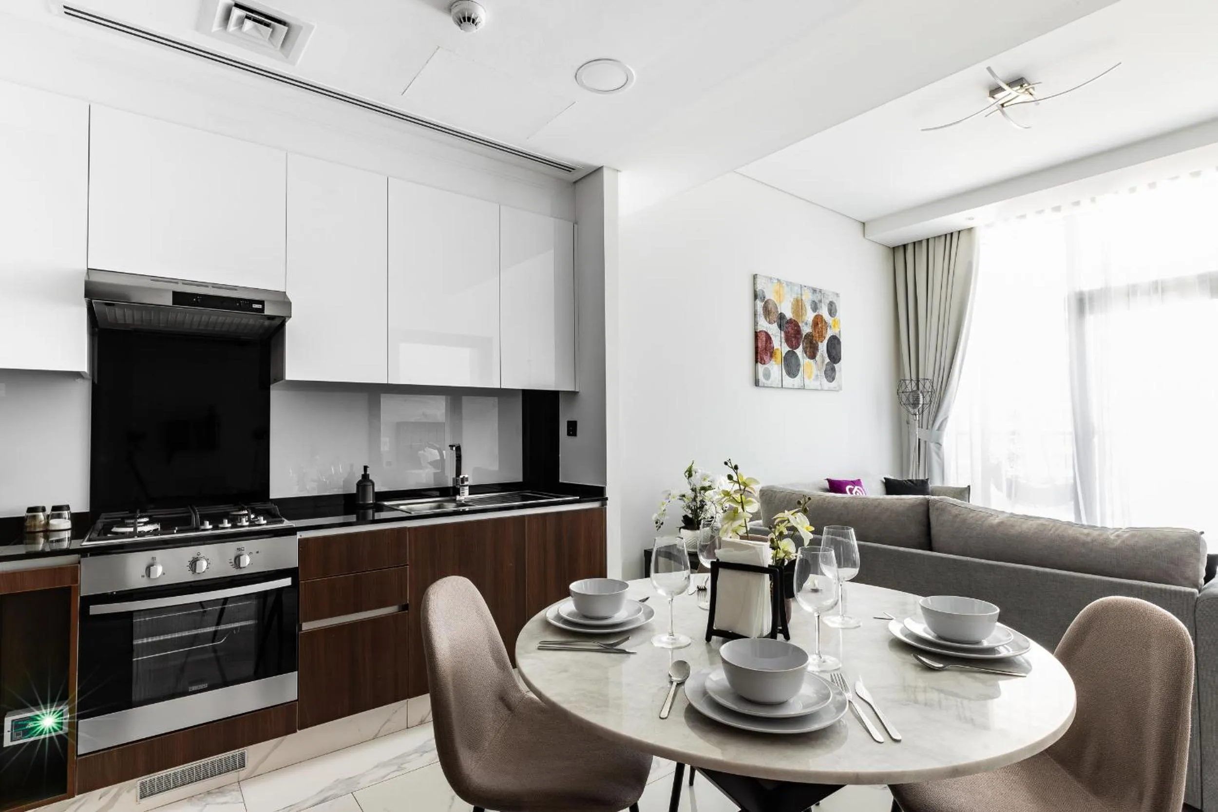 Coffee/tea facilities in SIMPLY COMFORT in J ONE Tower