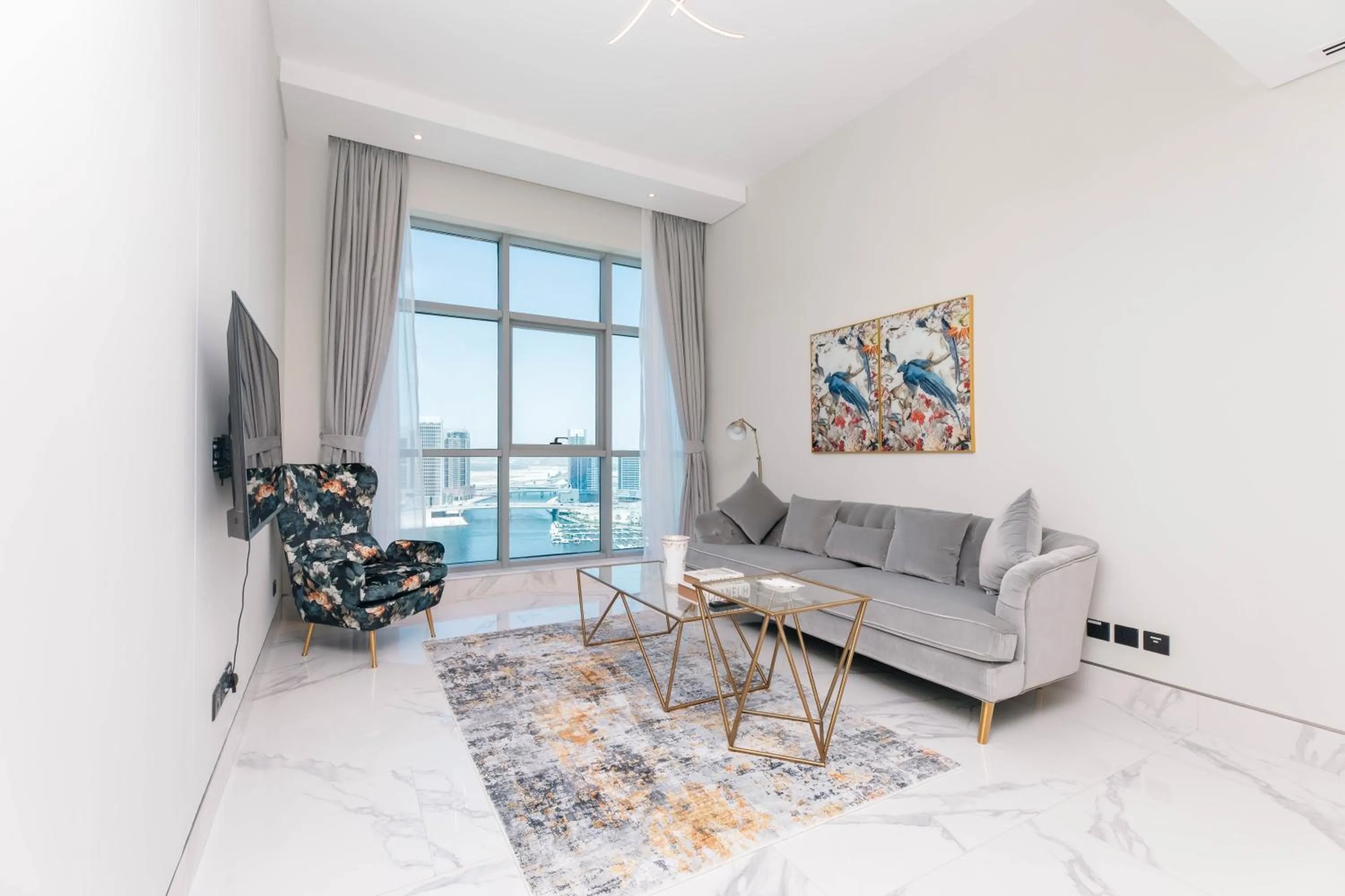 TV and multimedia in SIMPLY COMFORT in J ONE Tower