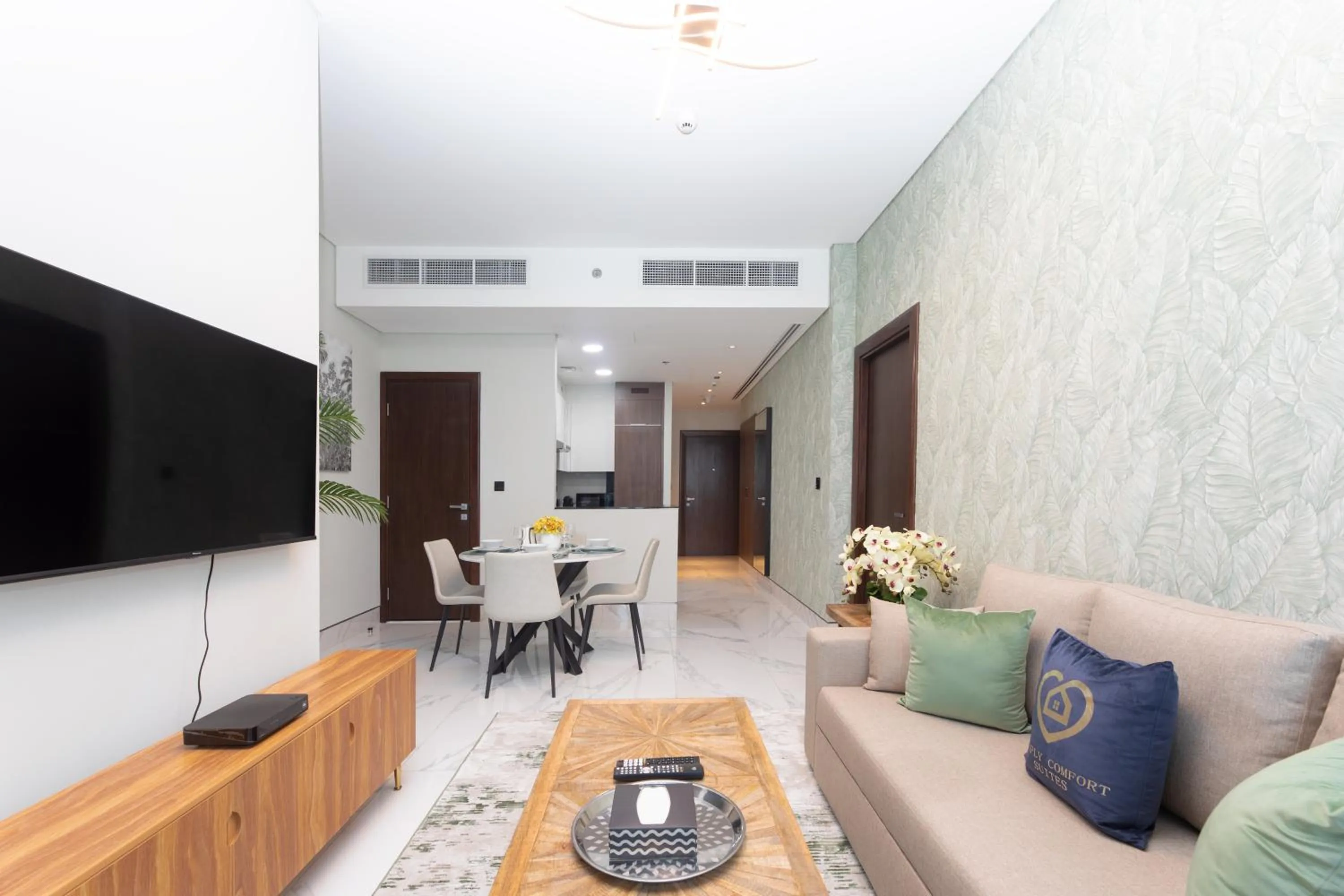 TV and multimedia in SIMPLY COMFORT in J ONE Tower