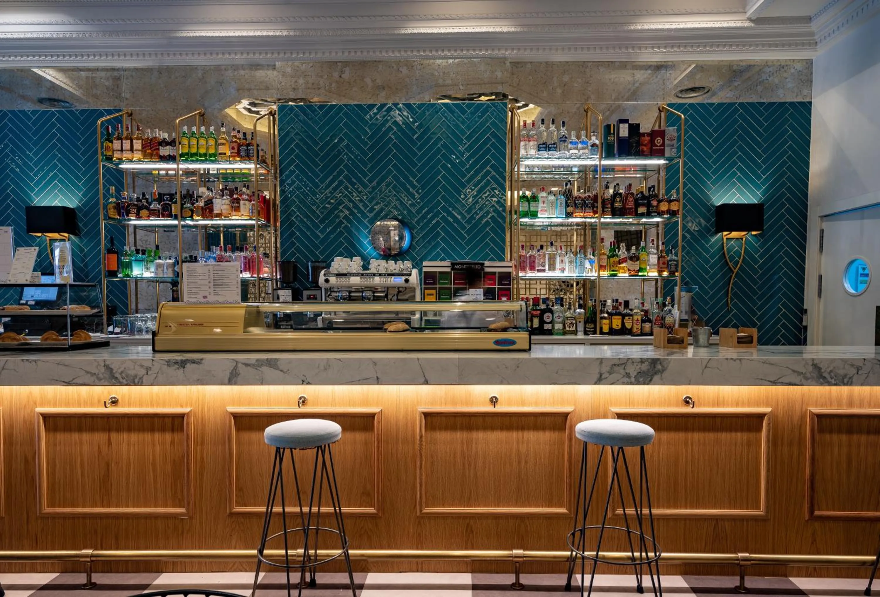 Restaurant/places to eat in Hotel Zentral Mayoral