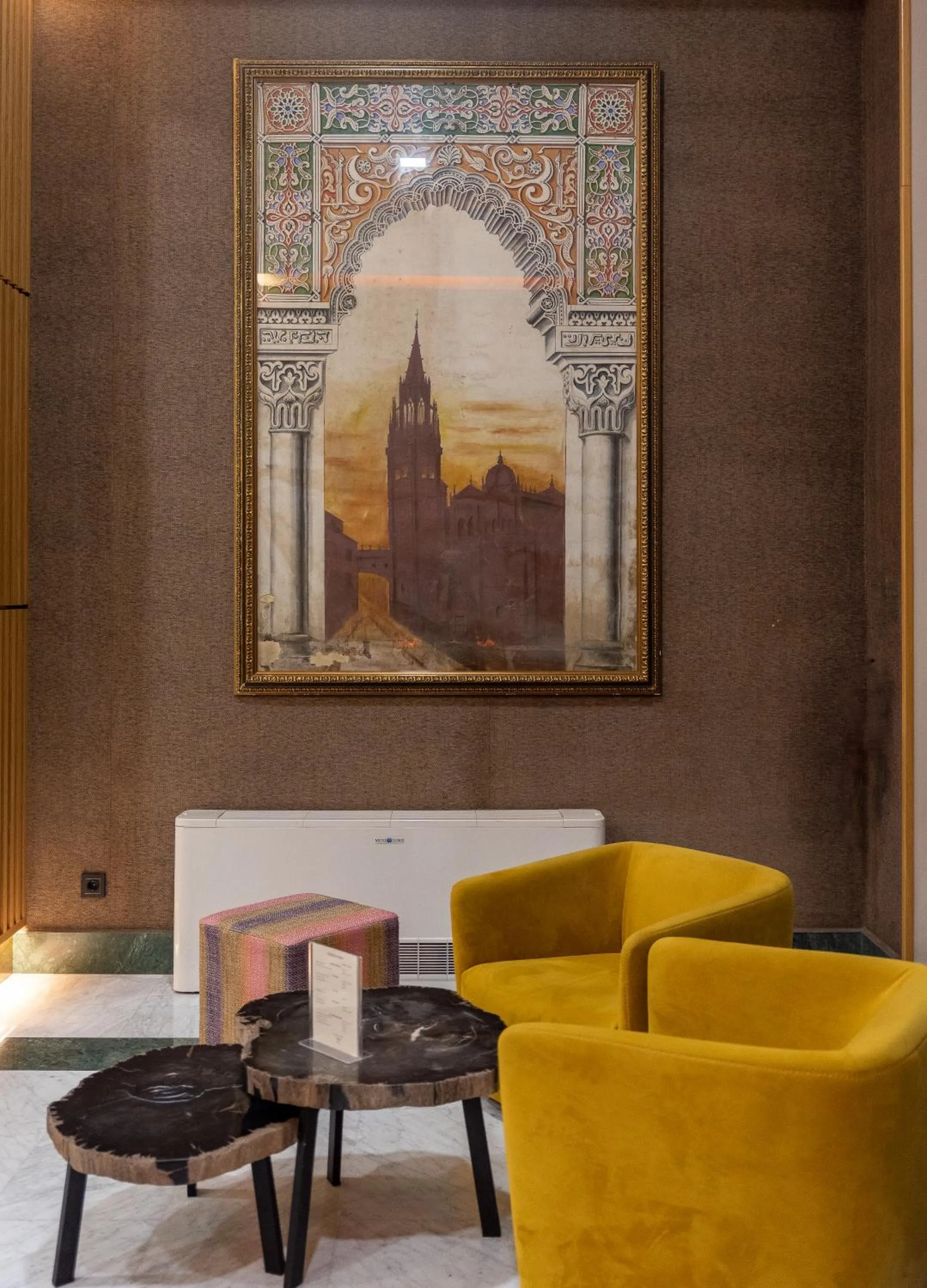 Property building in Hotel Zentral Mayoral