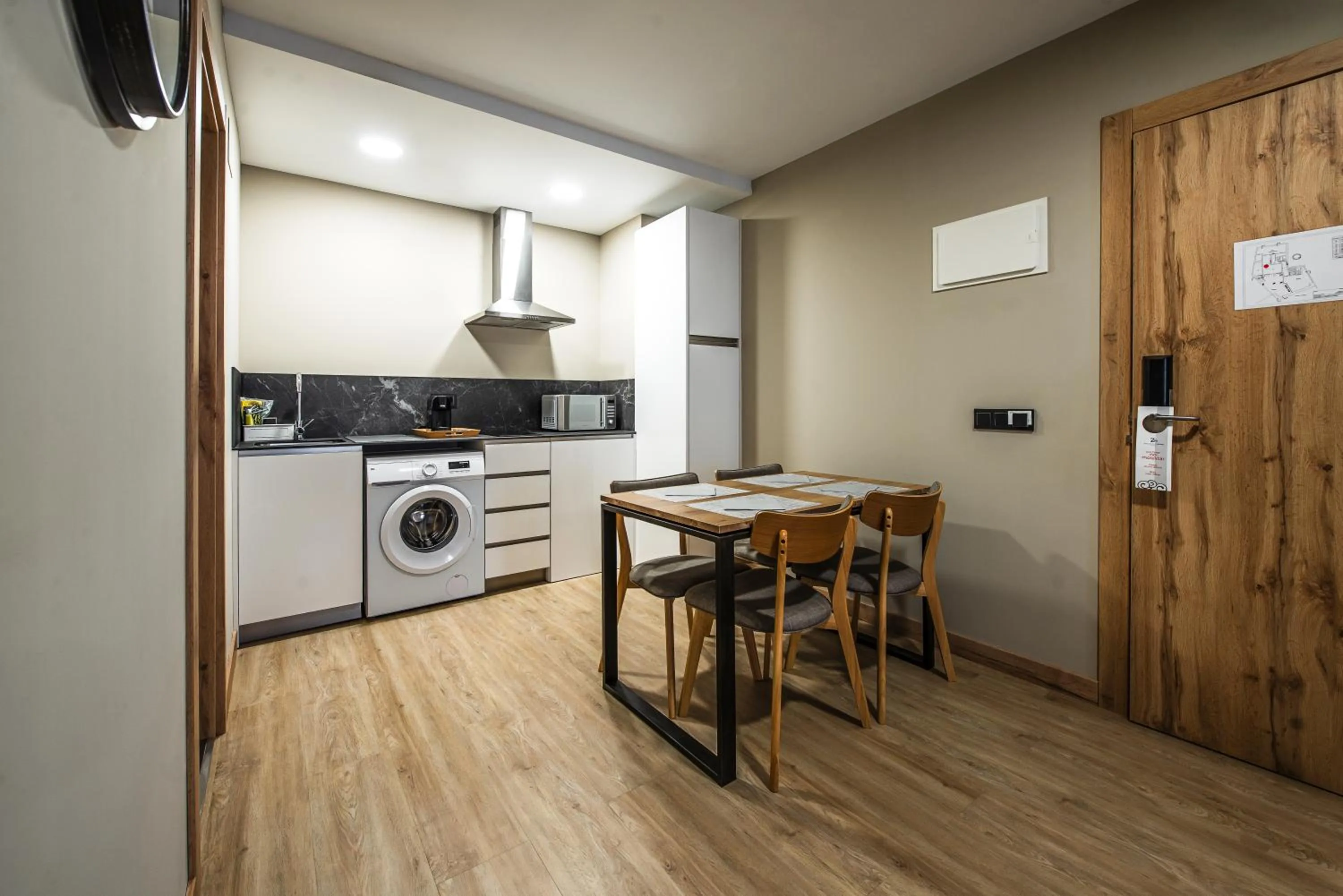 kitchen in Hotel Zentral Mayoral