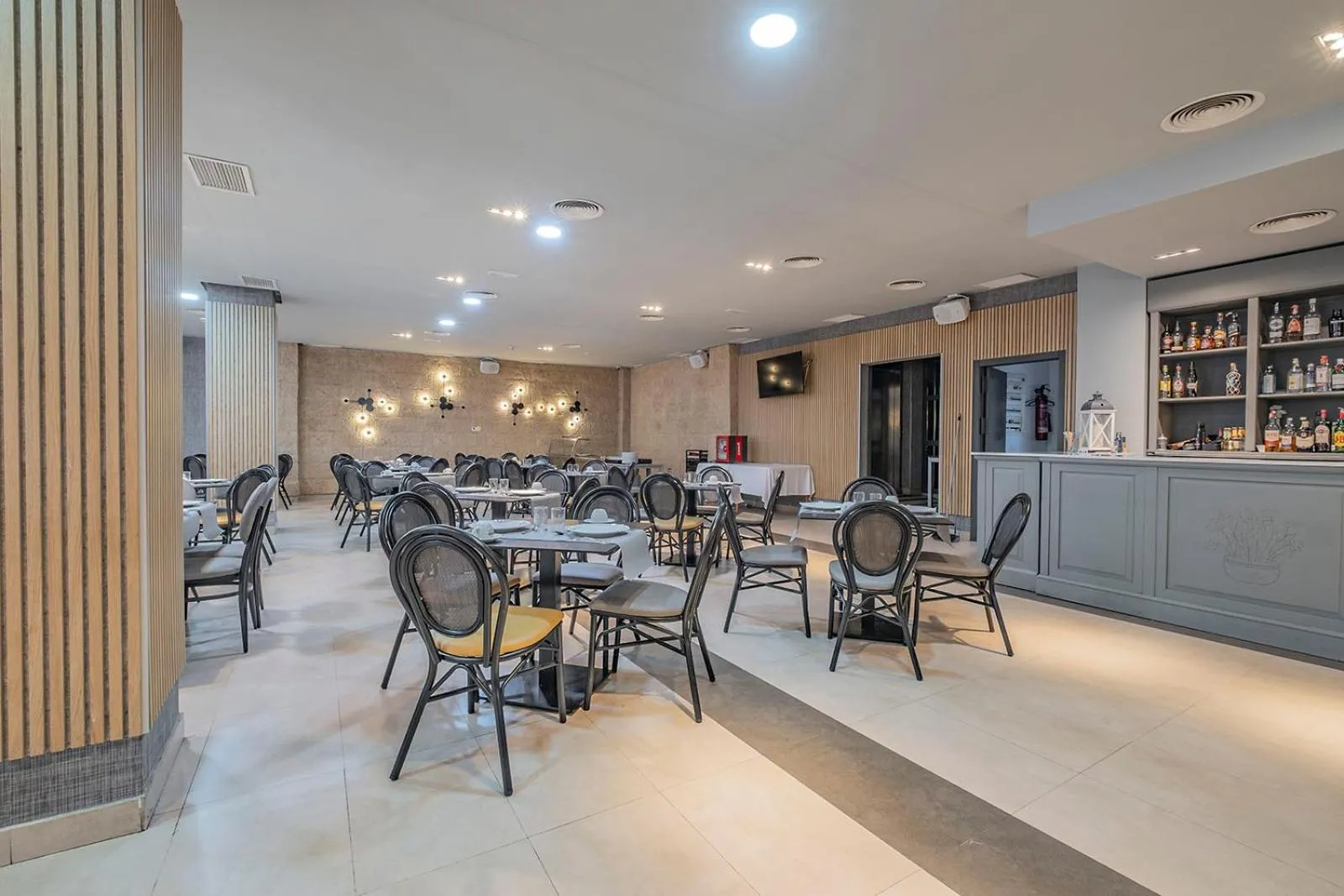 Buffet breakfast in Hotel Hidalgo