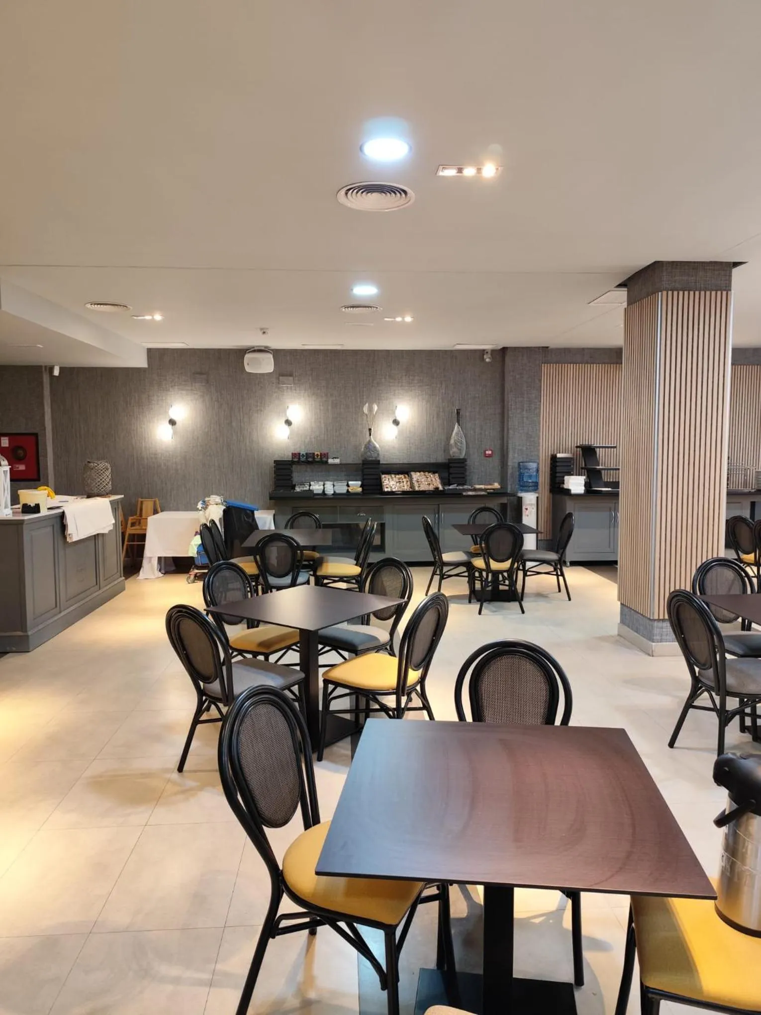 Buffet breakfast in Hotel Hidalgo