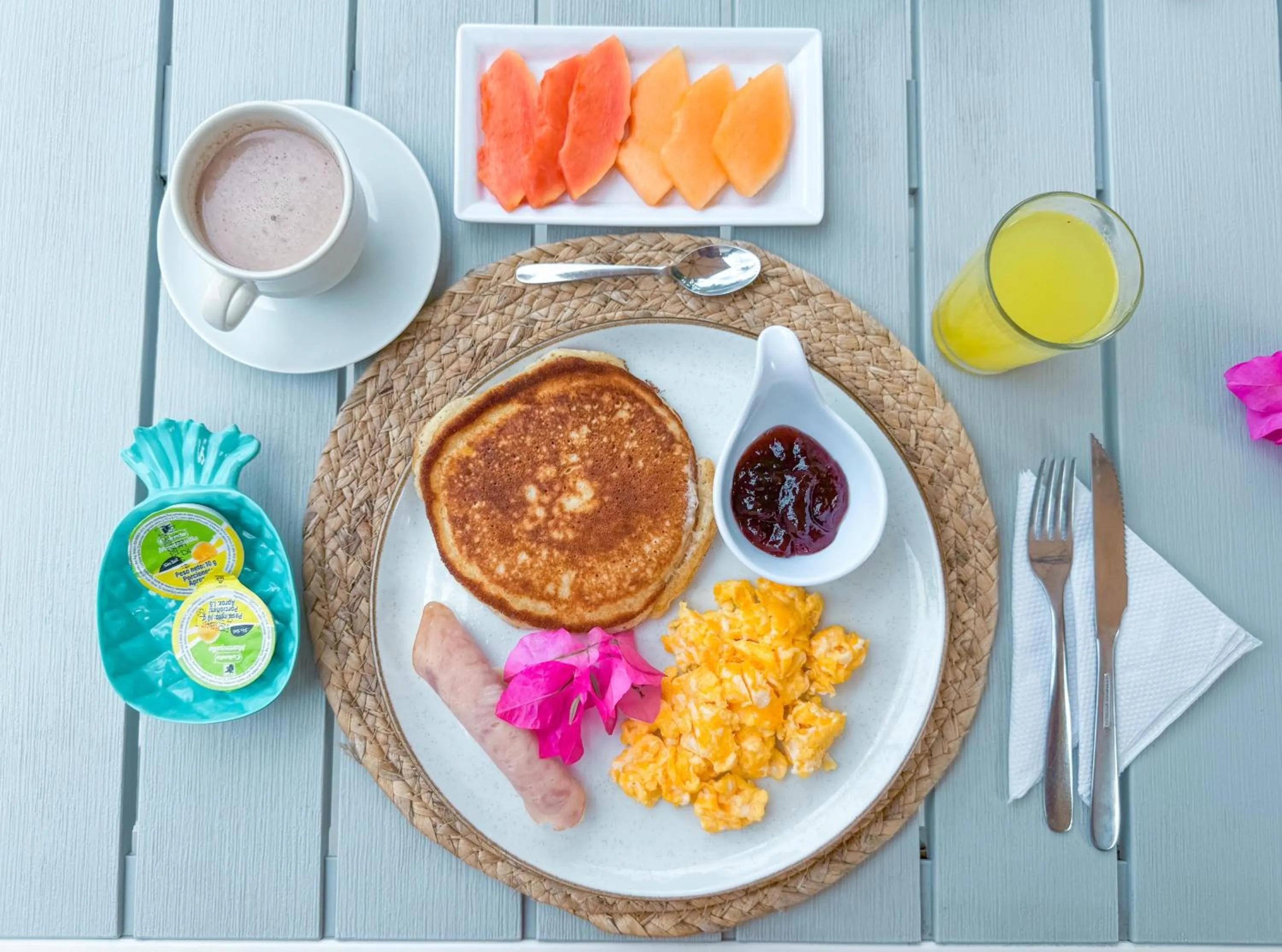 Continental breakfast in Zaba Beach House