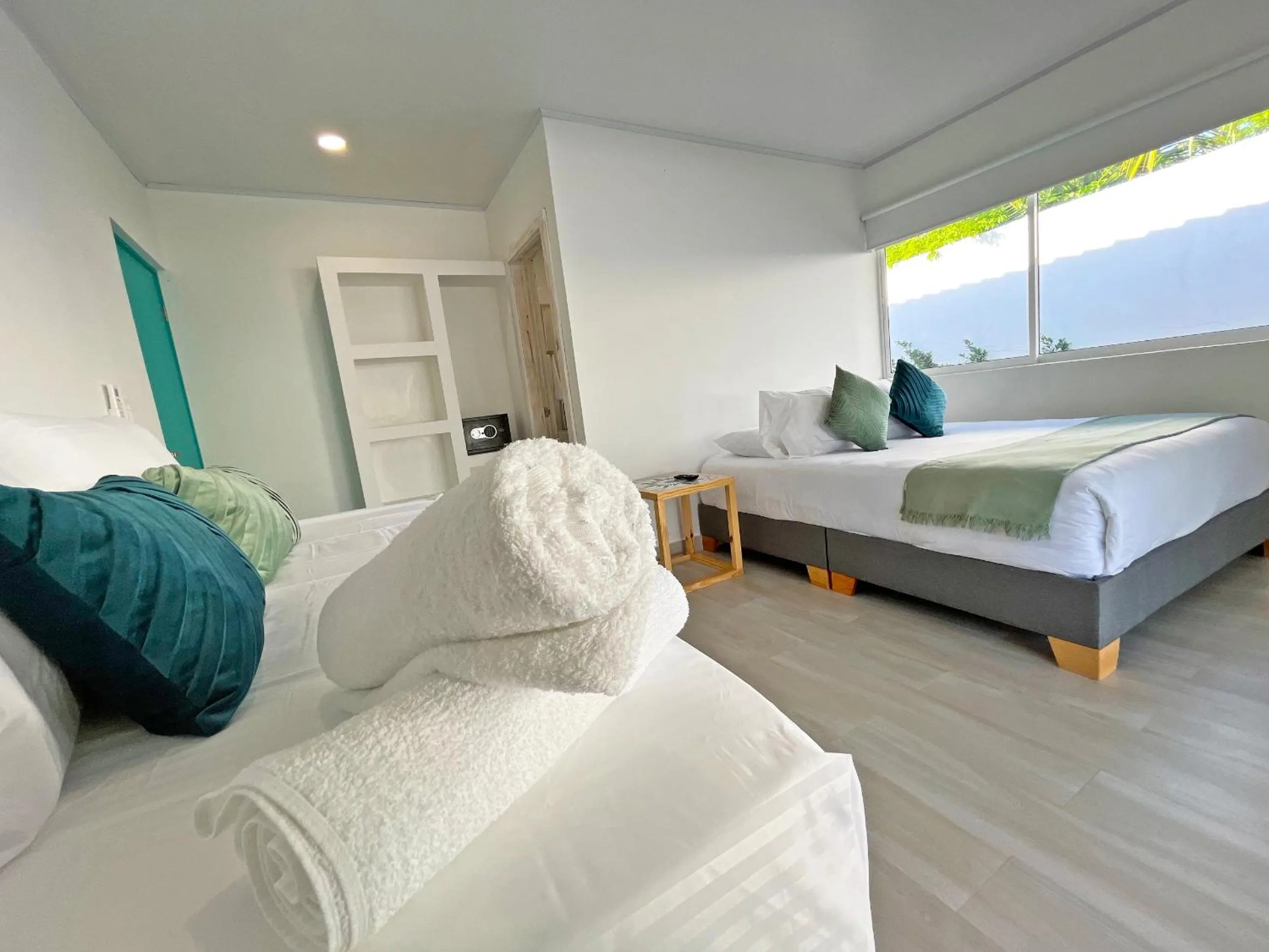 Photo of the whole room, Bed in Zaba Beach House