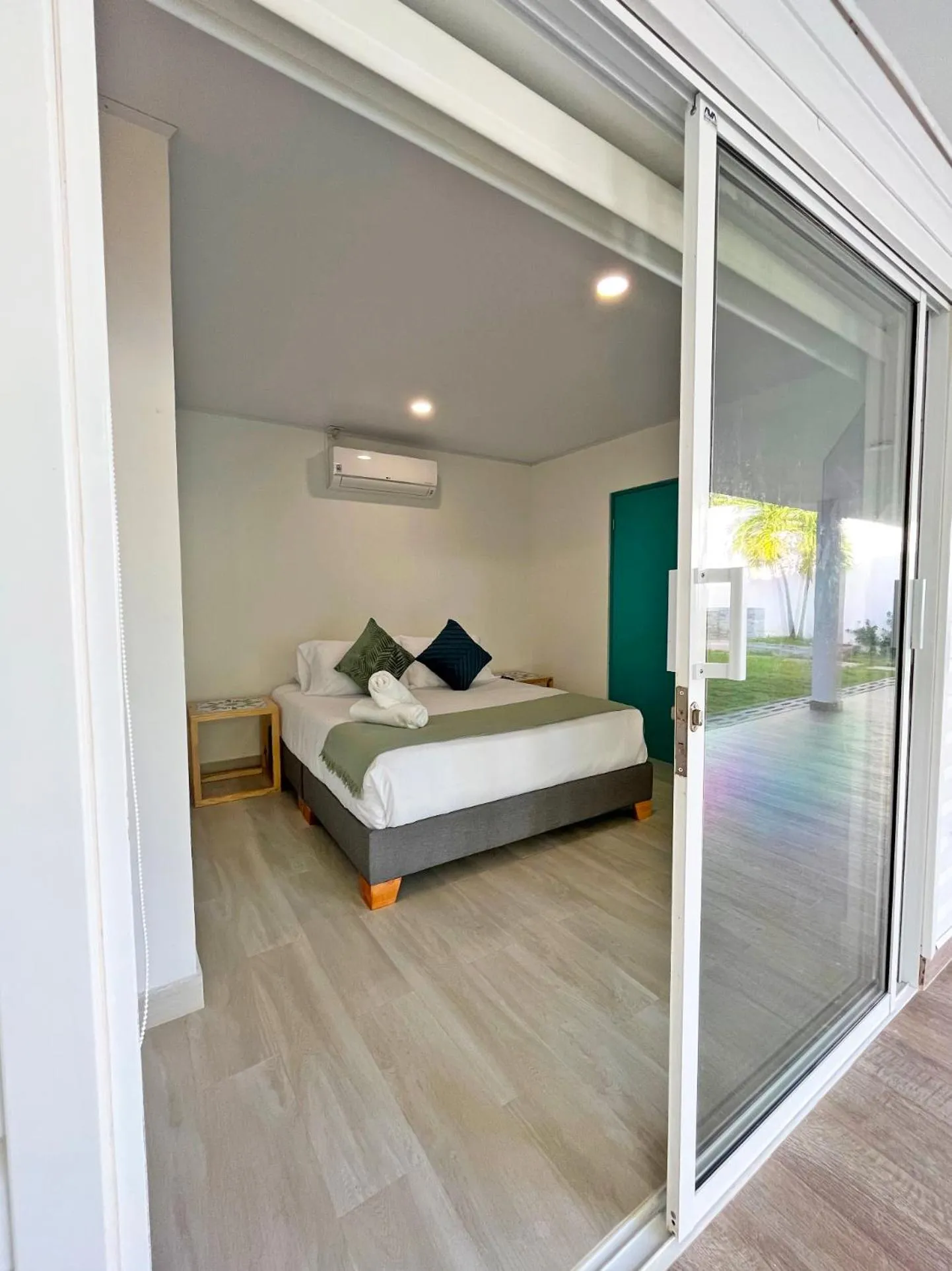 Bed in Zaba Beach House
