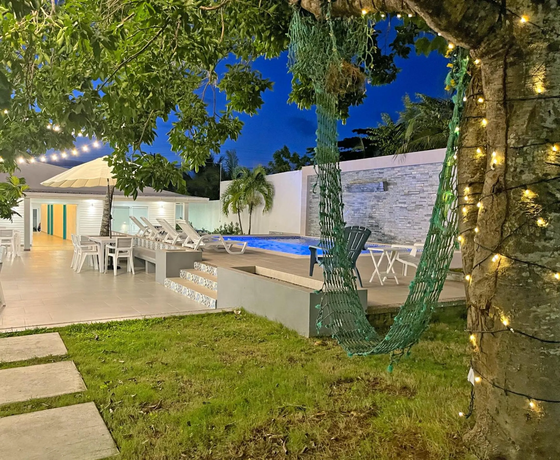 Garden in Zaba Beach House