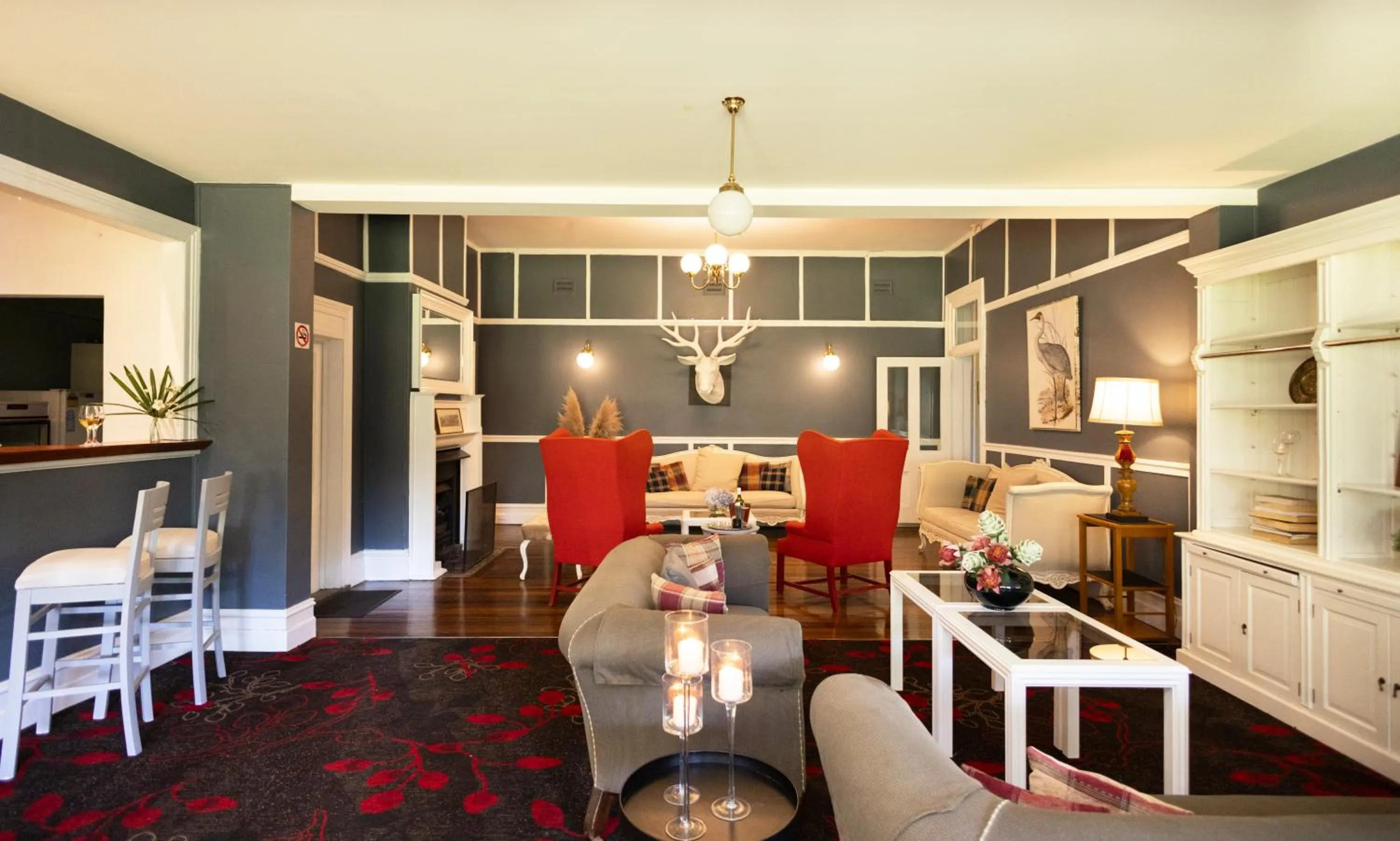 Lounge or bar in Leura House