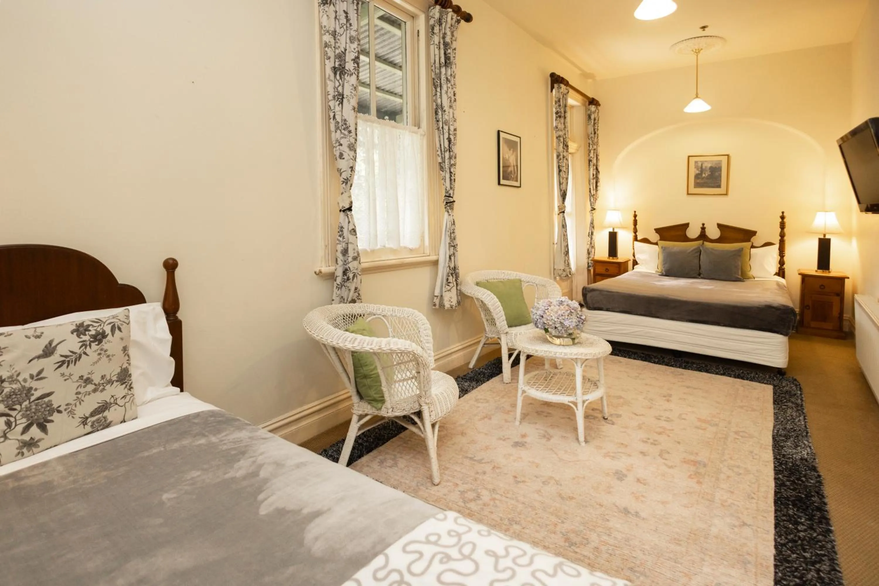 Bedroom, Bed in Leura House