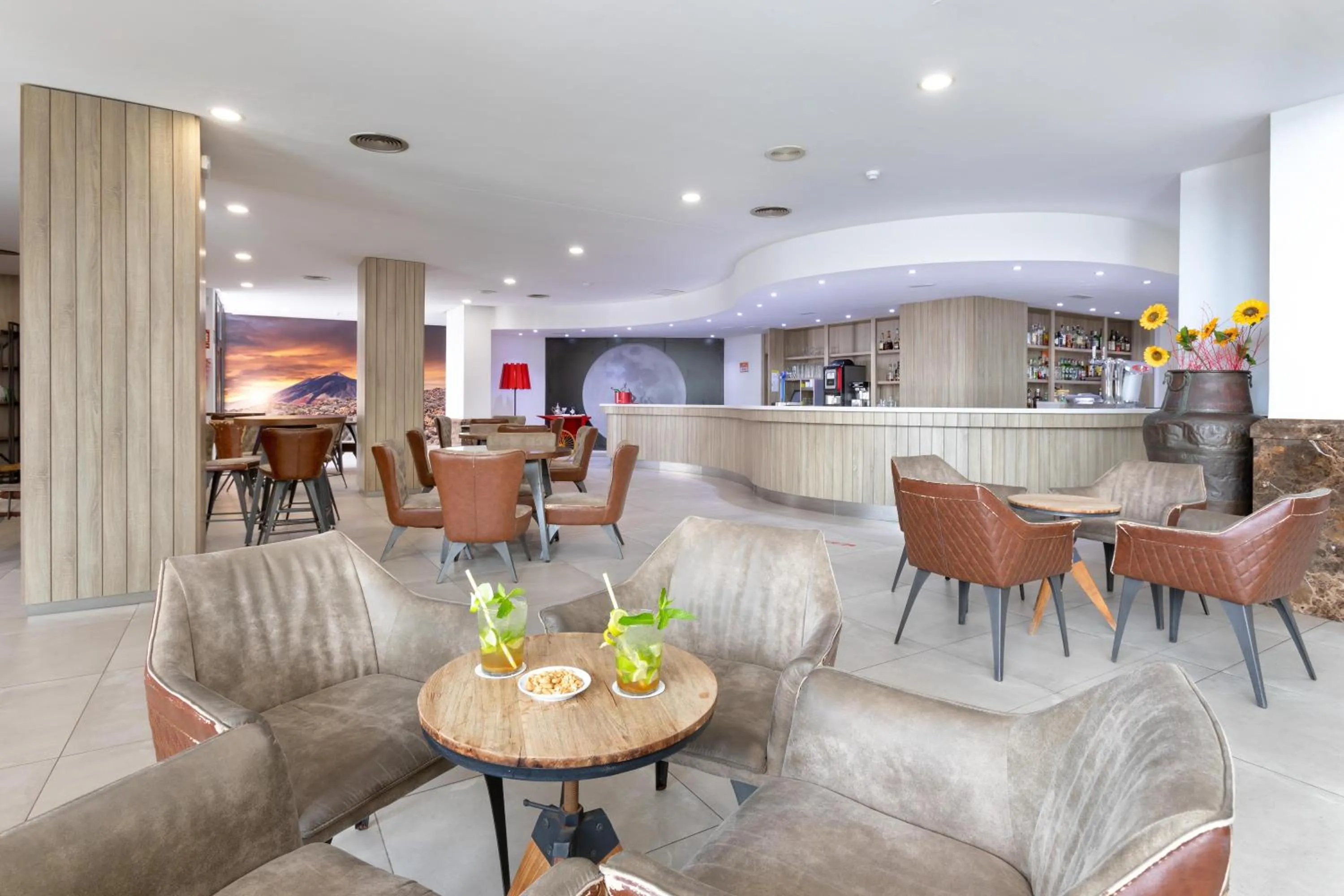 Lounge or bar in Alexandre Gala