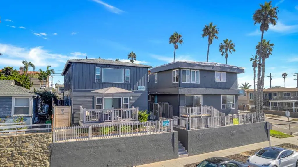 Property building in Tower 9 #4