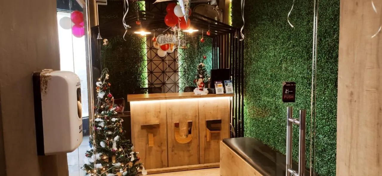 Fitness centre/facilities in HOTEL SILKHOUSE PREMIER