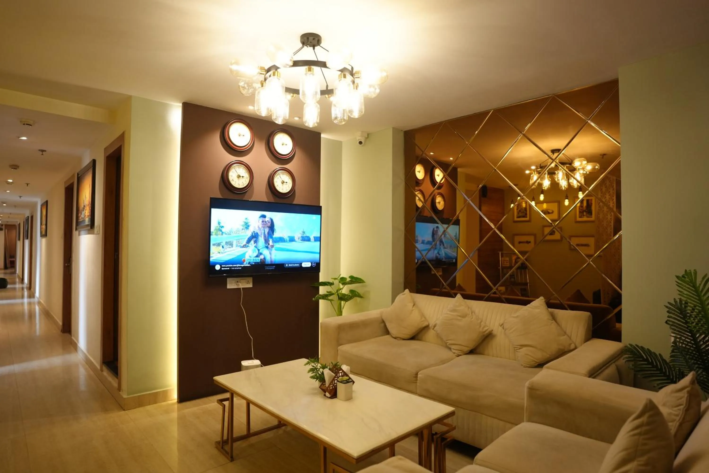 HOTEL SILKHOUSE PREMIER