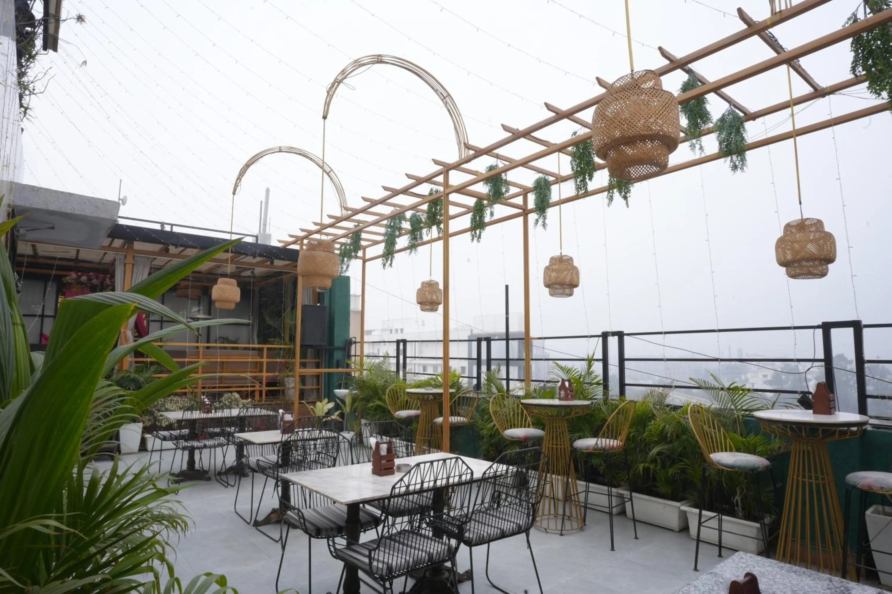 HOTEL SILKHOUSE PREMIER