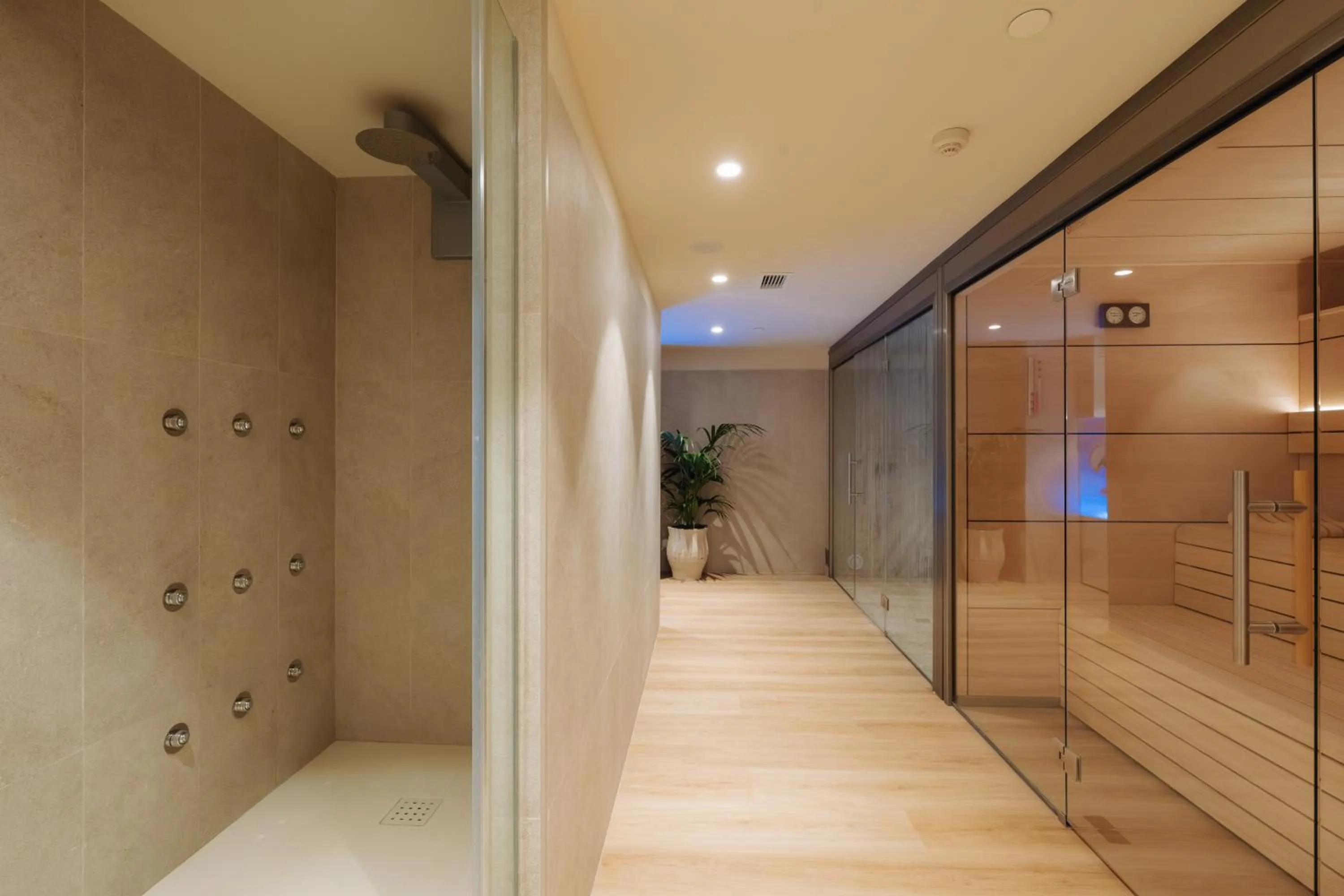 Hot Spring Bath in MS Aguamarina Costa del Sol