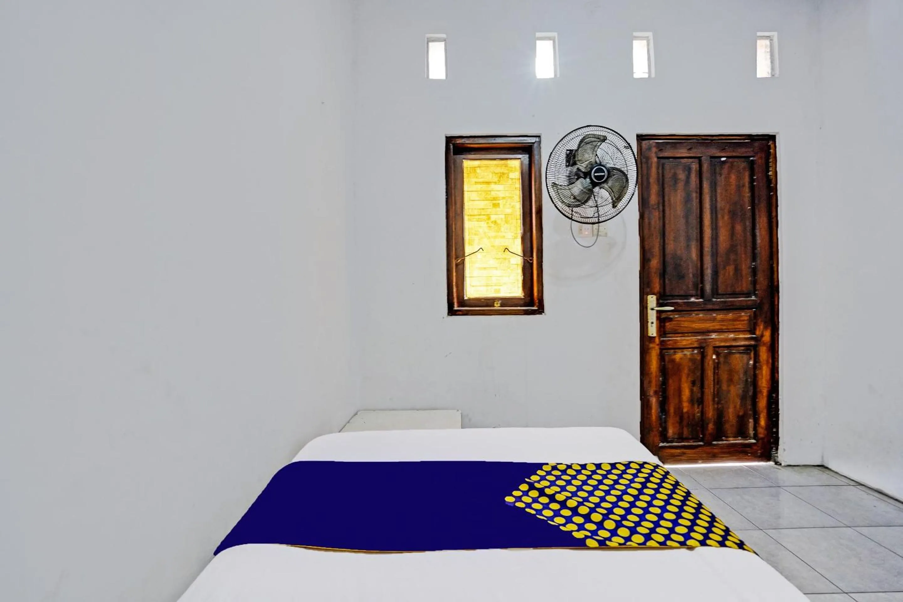 Bedroom in Hotel O Fun Guesthouse Syariah