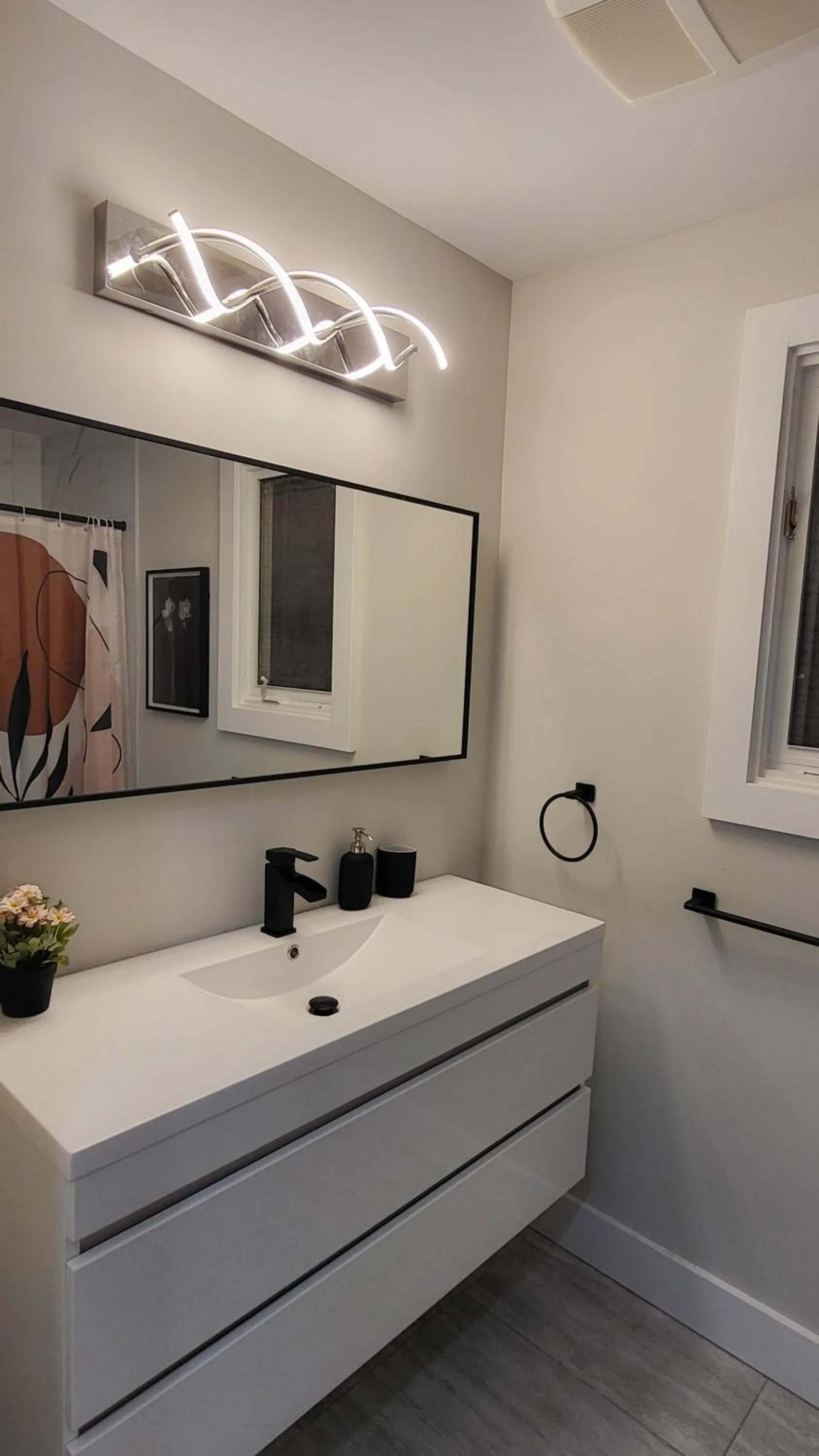 Bathroom in JstLikeHome - Serenity Suites & Guesthouse