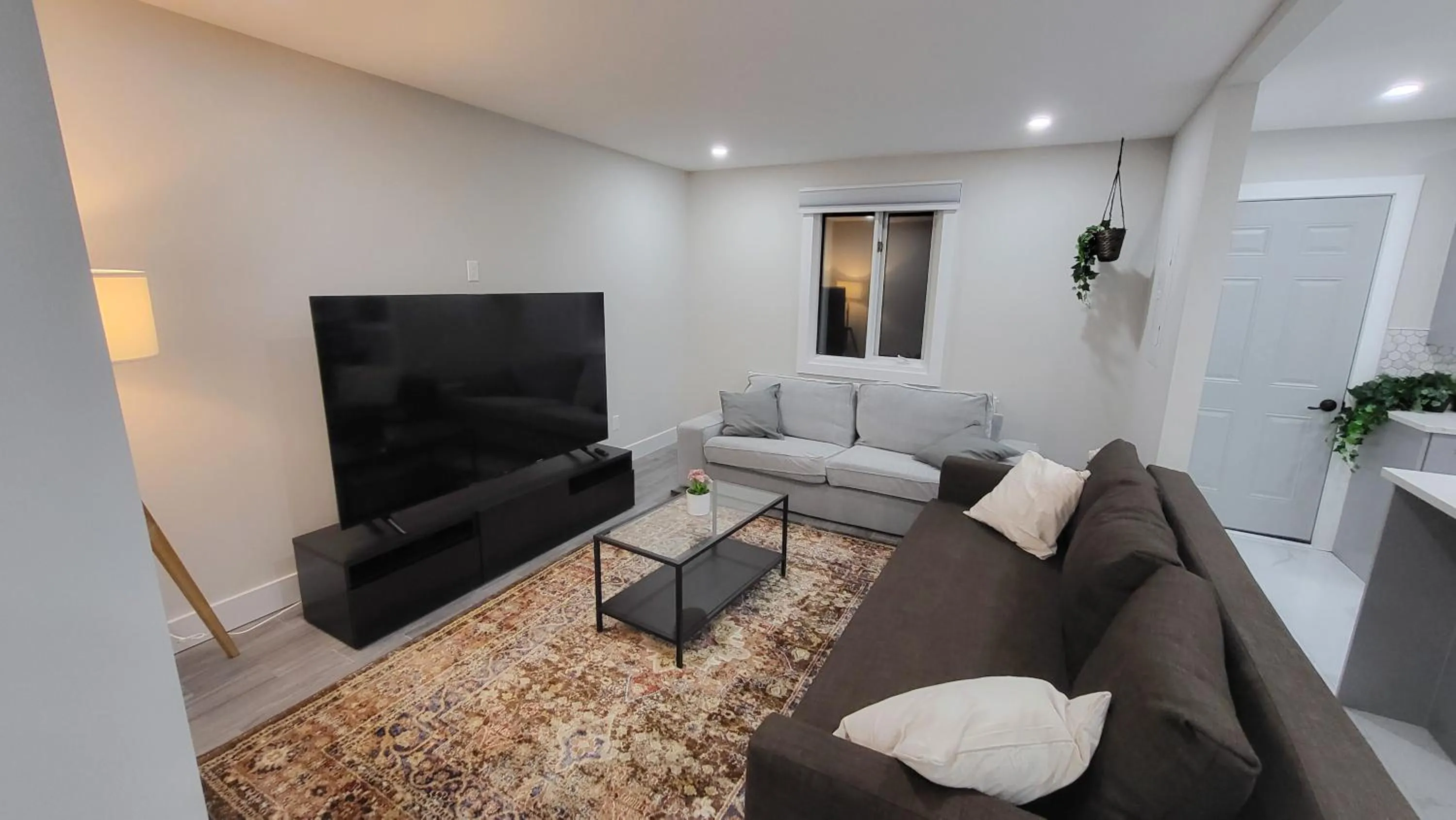 Communal lounge/ TV room in JstLikeHome - Serenity Suites & Guesthouse