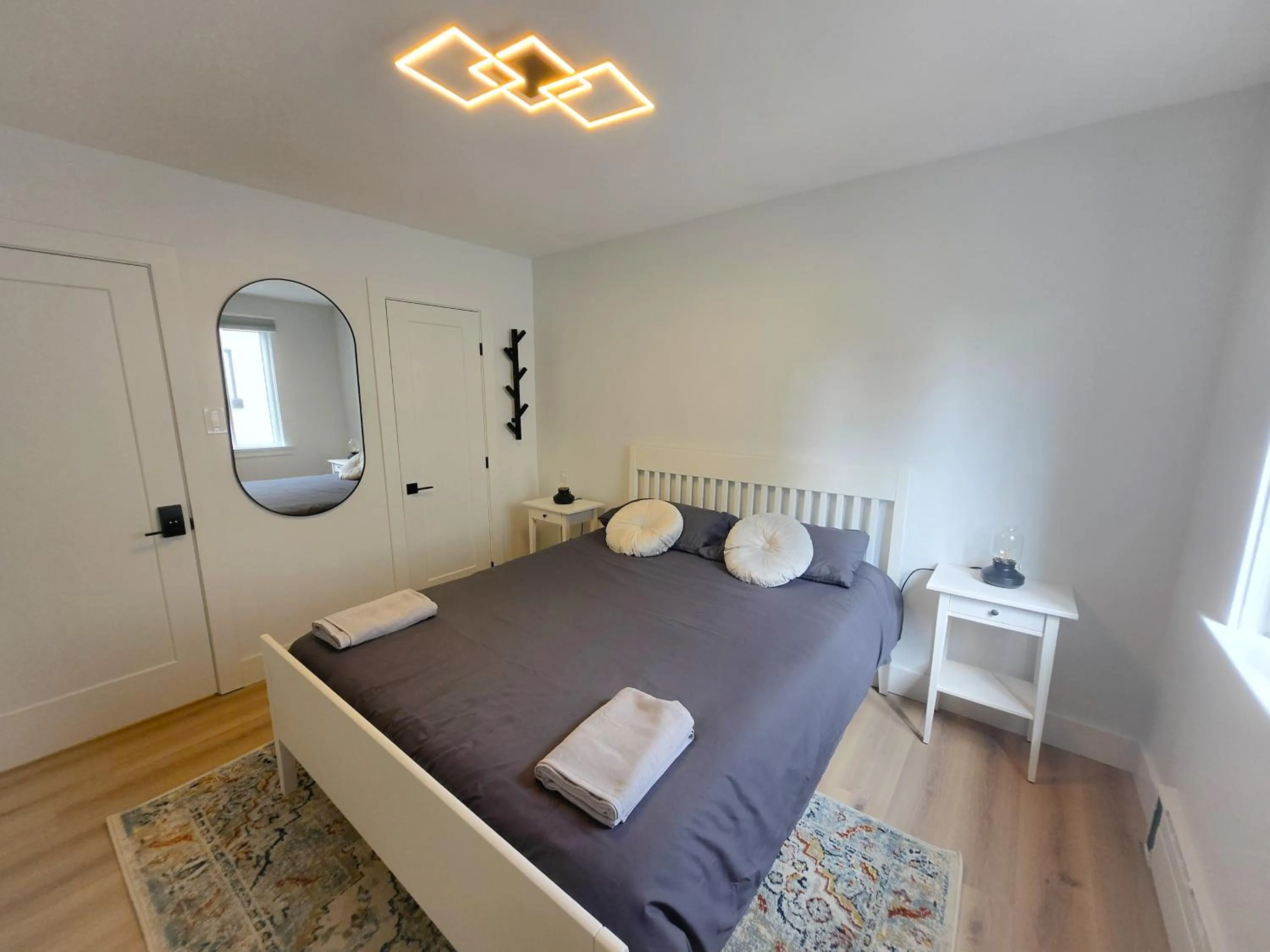 Bed in JstLikeHome - Serenity Suites & Guesthouse