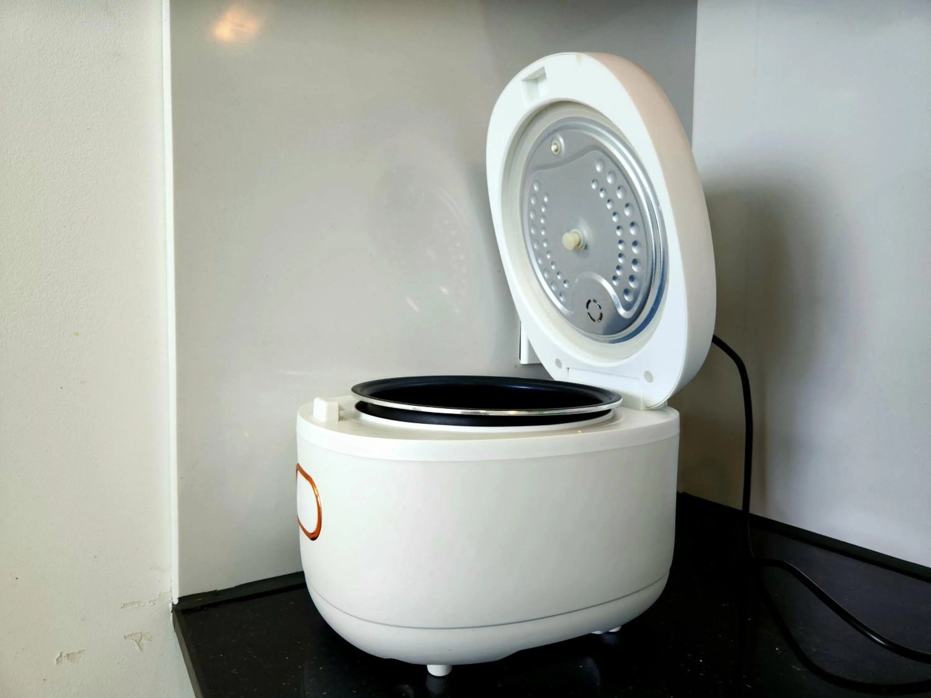 stove in Mi Amor Luxury Island Apartment - 3 minutes to the beach