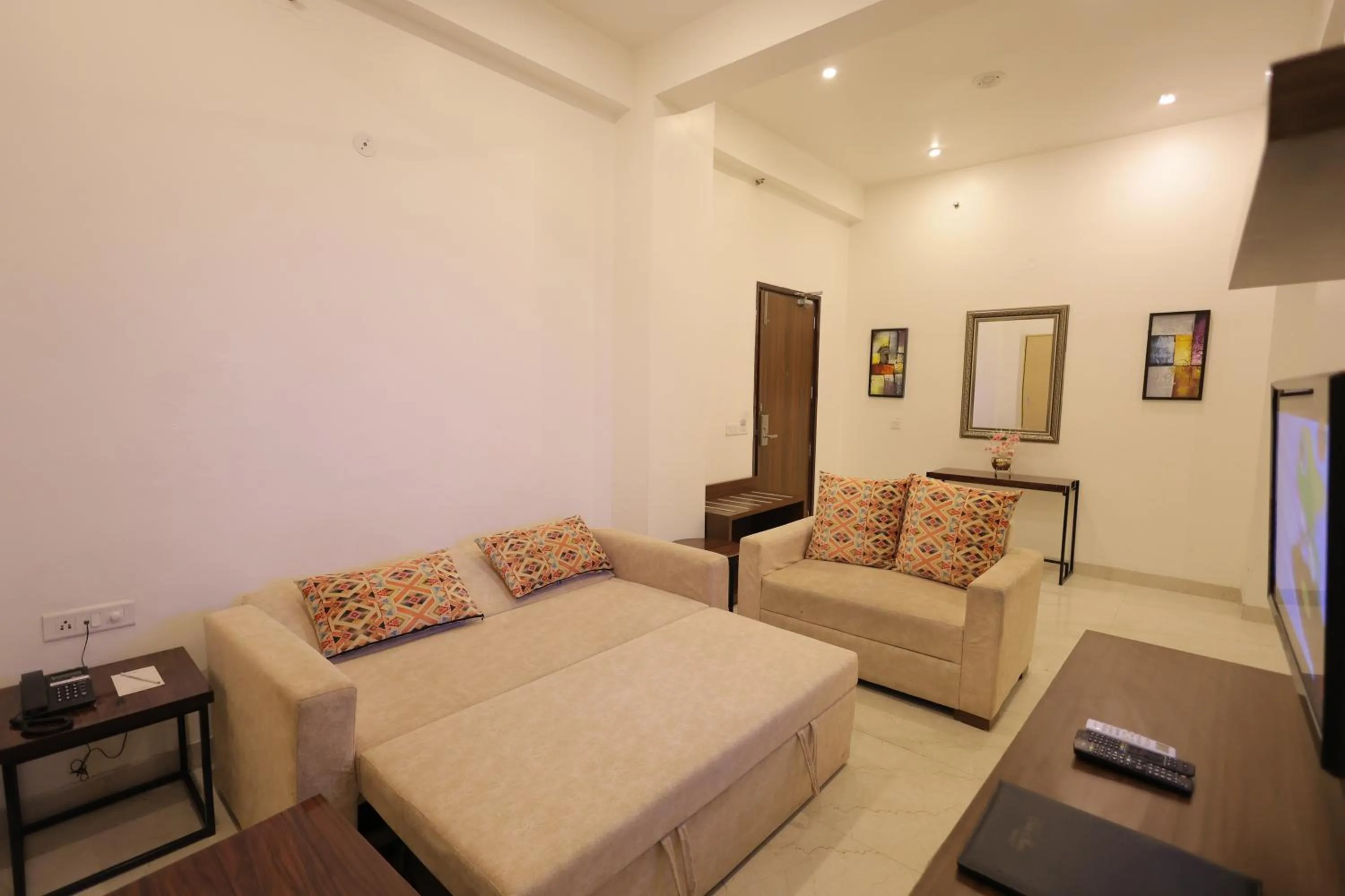 Living room in Hide Away Studios