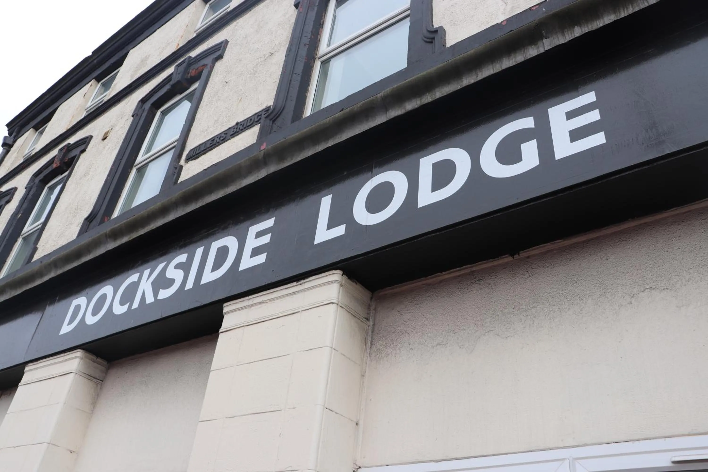 Dockside Lodge