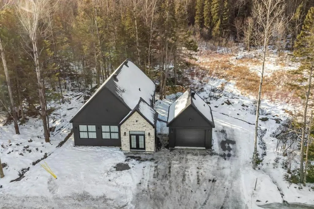 Property building in Initial / Solden / MSA