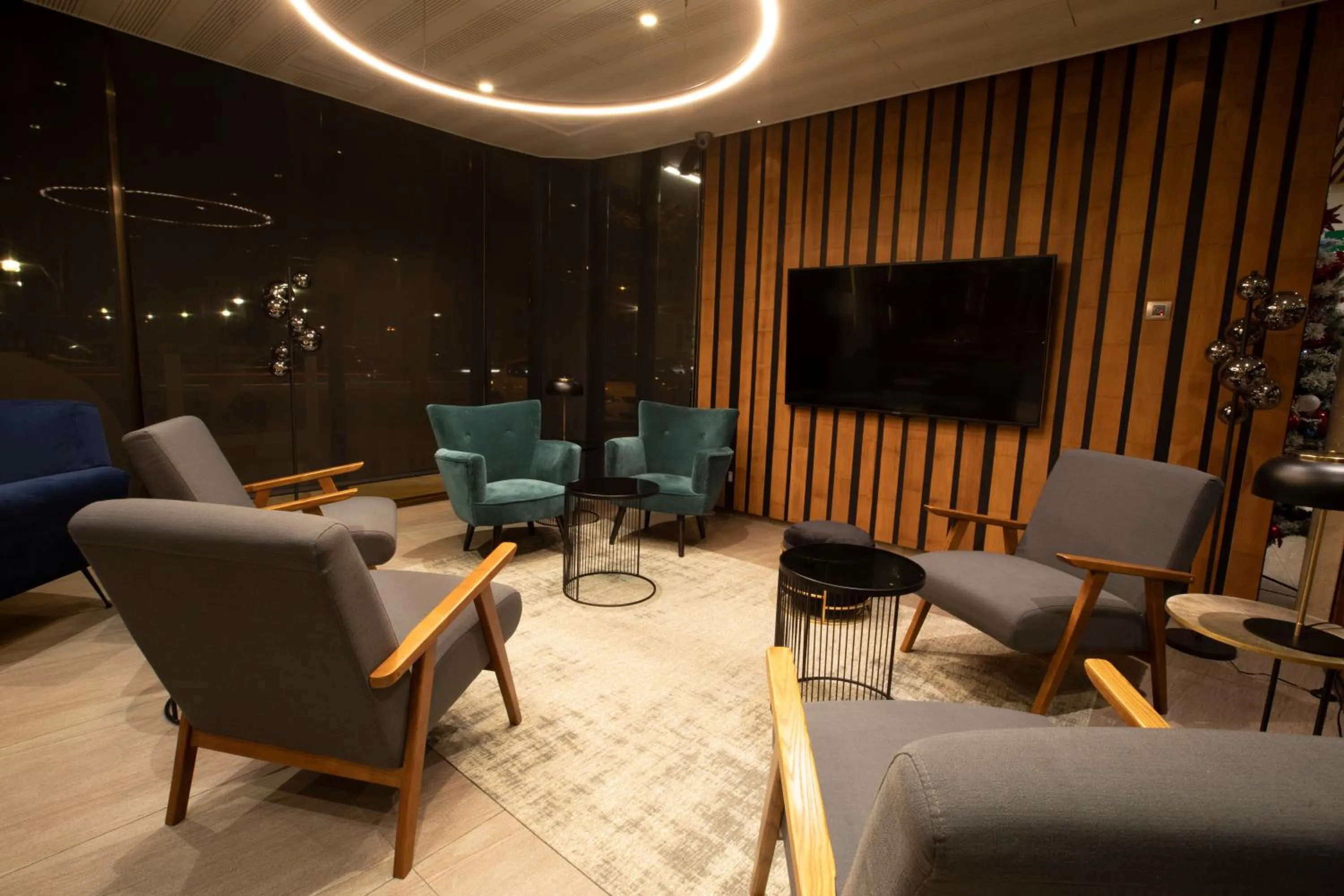 Communal lounge/ TV room in Hotel HC*** Mollet Barcelona