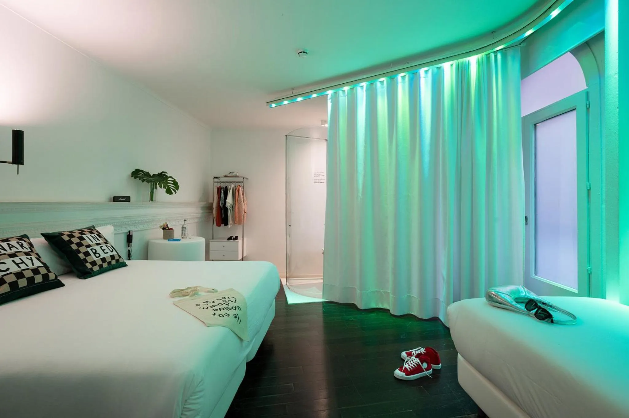 Bedroom, Bed in Chic & Basic Born Boutique Hotel