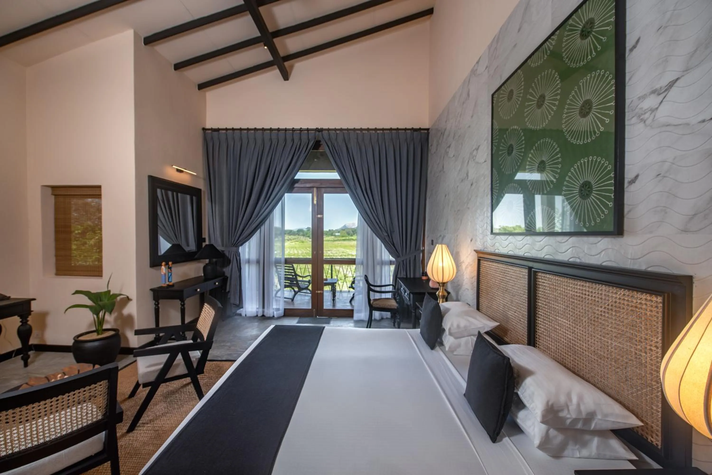 Bed in Ceylon Breeze Sigiriya