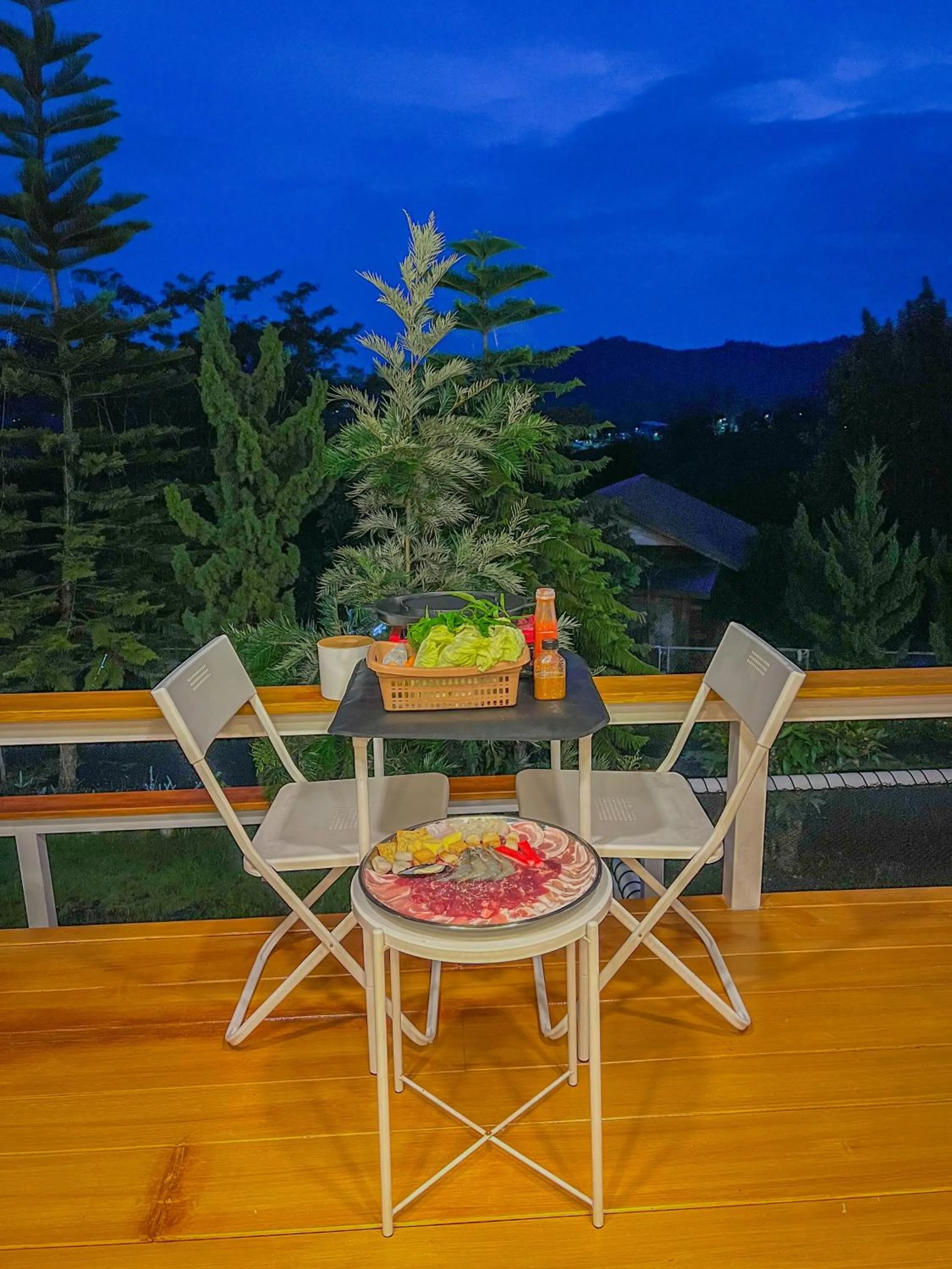 Food in Serene Khaokho