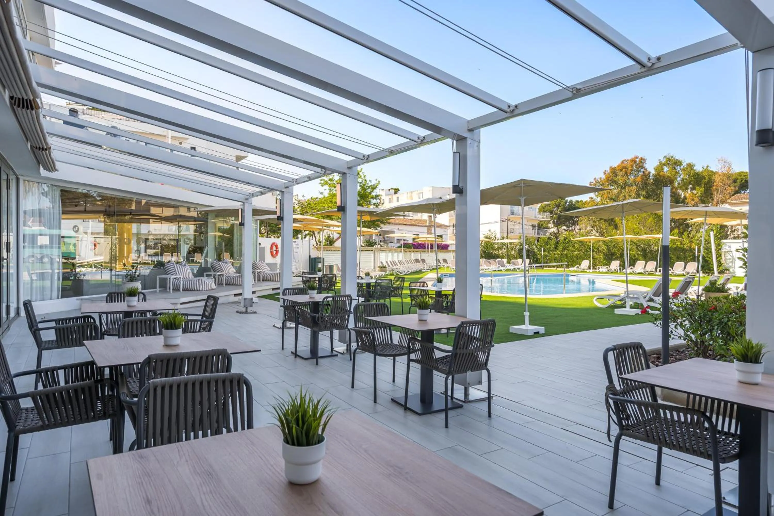 Restaurant/places to eat in THB Maria Isabel - Adults Only