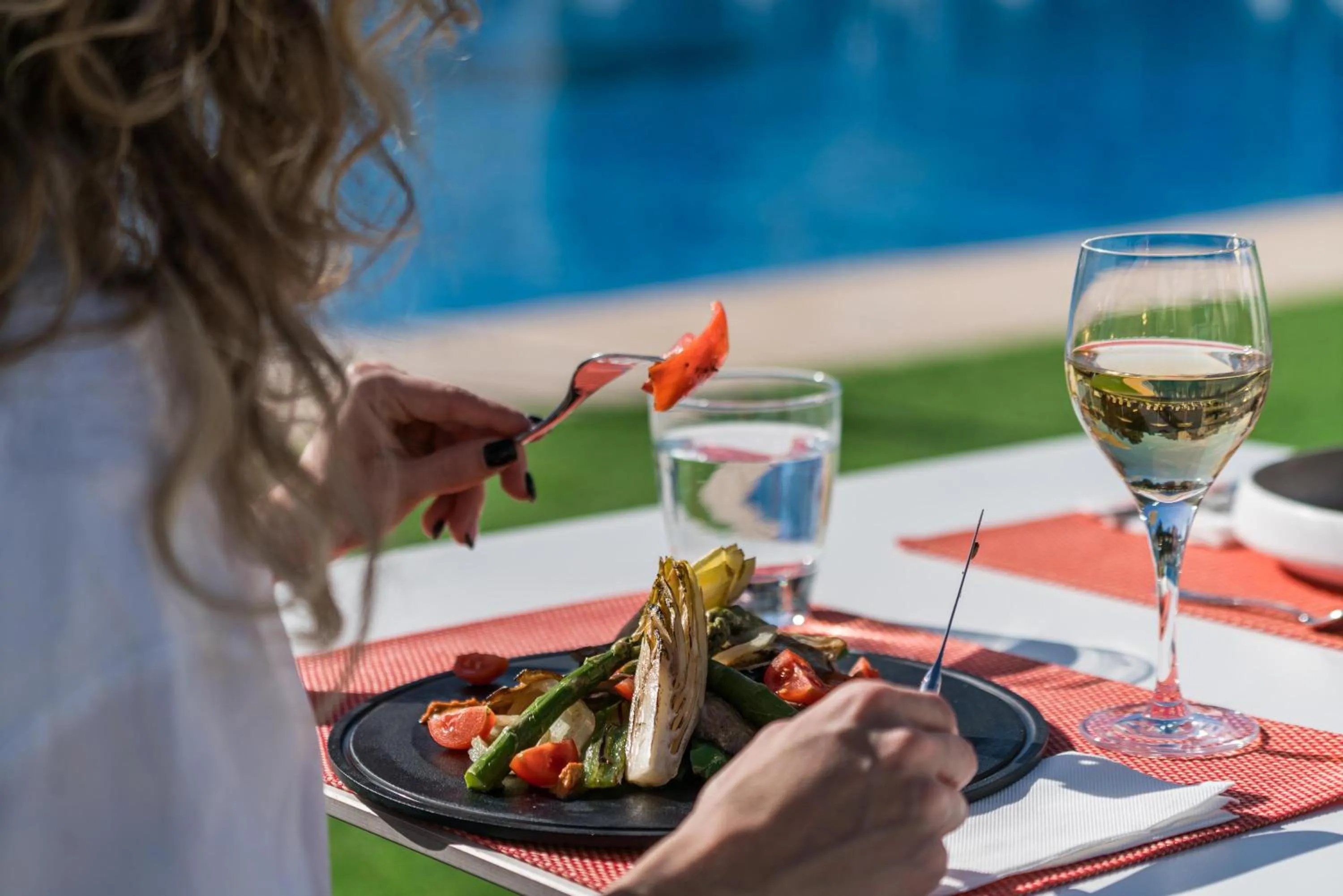 Restaurant/places to eat in THB Maria Isabel - Adults Only