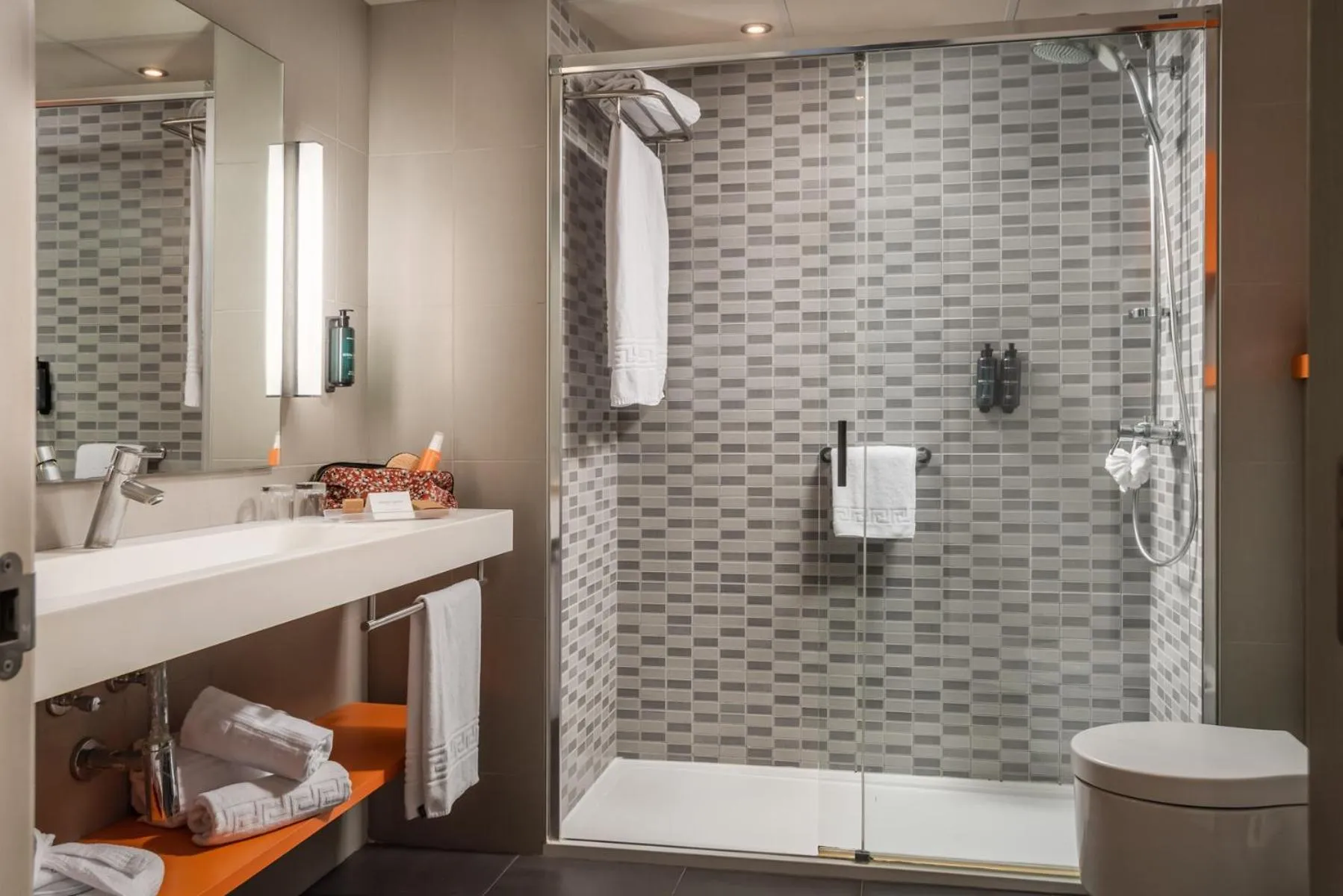 Shower in Estival Centurión Playa