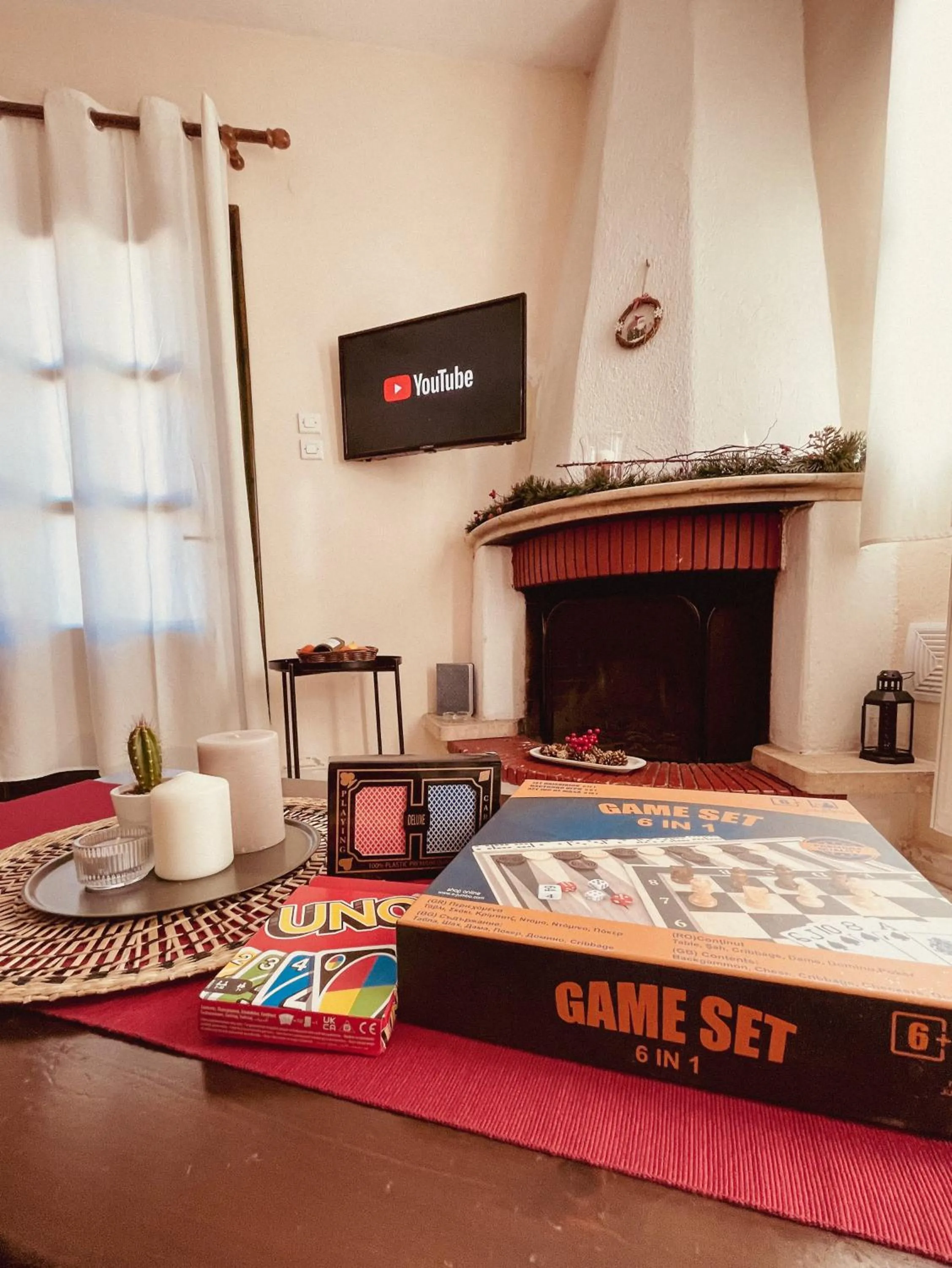 TV and multimedia in Muses Apartments