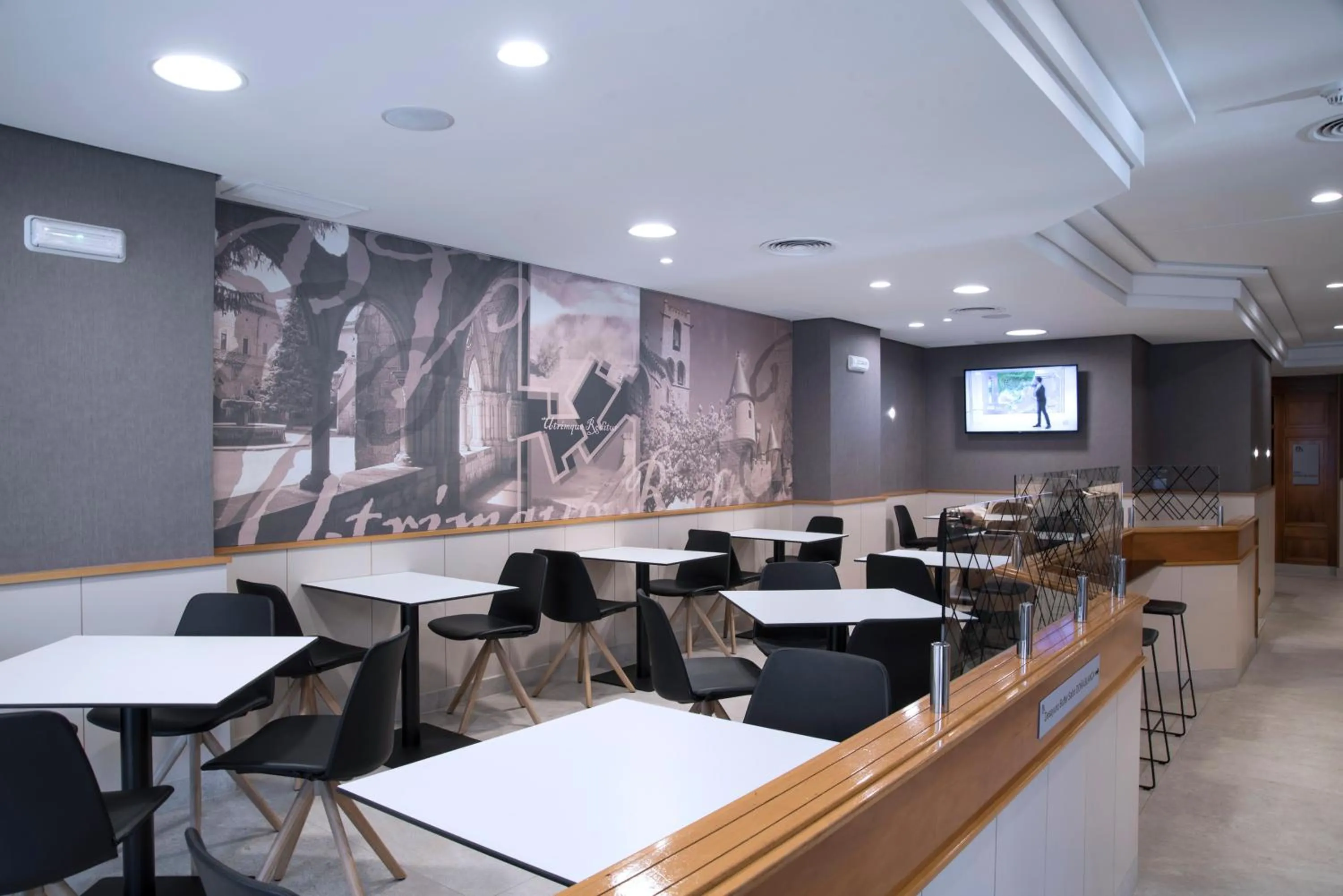 Lounge or bar in Hotel Blanca de Navarra