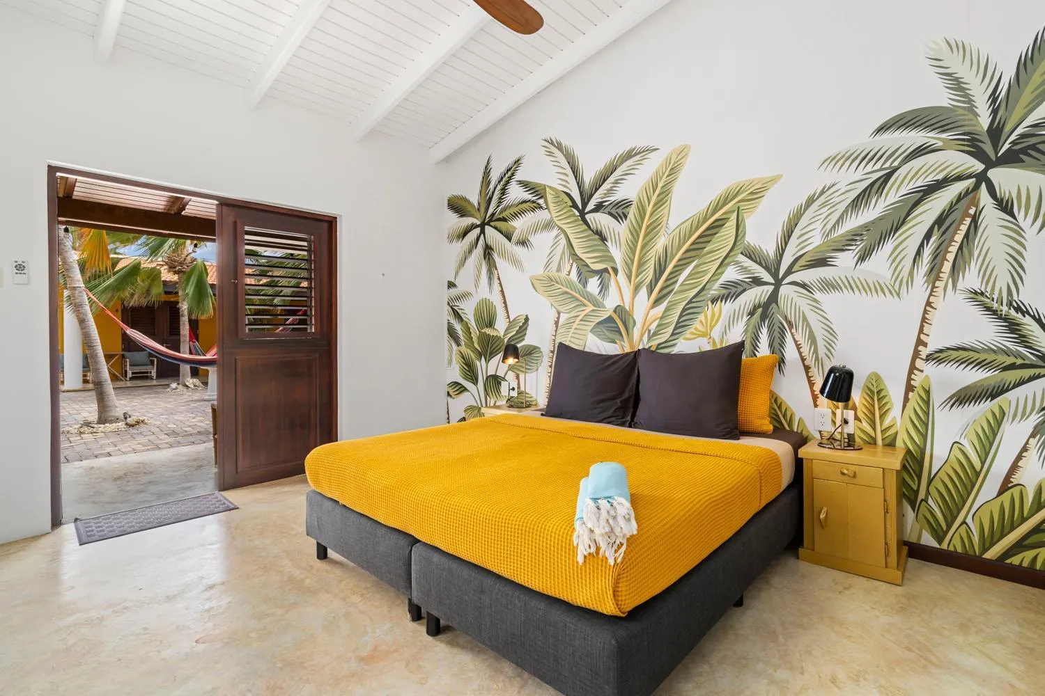 Bed in Boutique Hotel Wanapa - Adult Friendly - 14 years and older