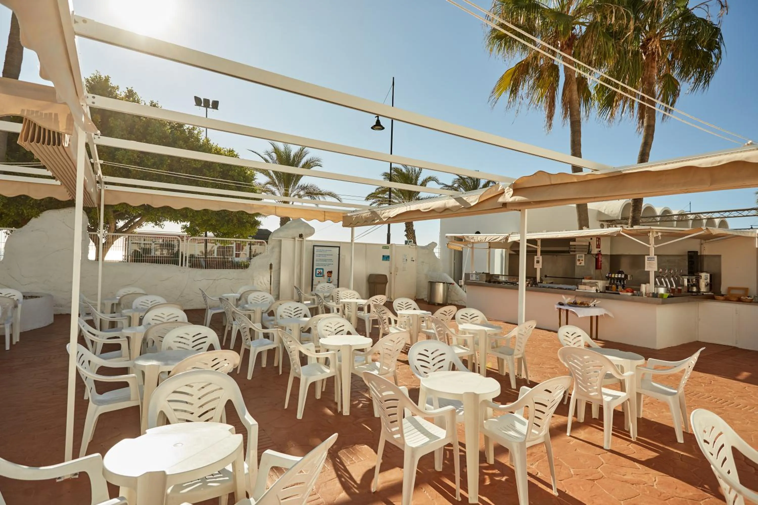 Beach in Sandos Griego