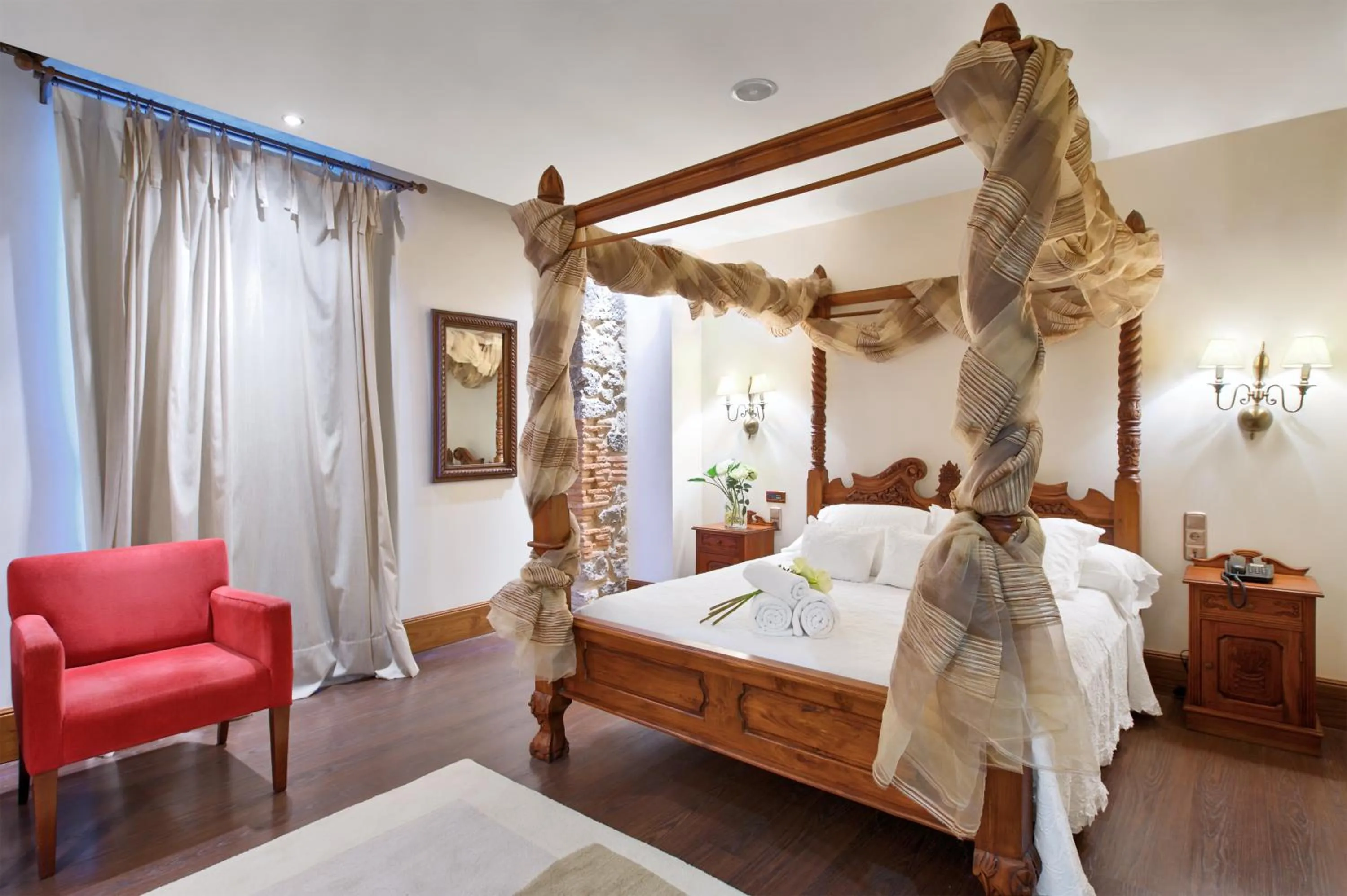 Bed in Hotel Balneario La Hermida