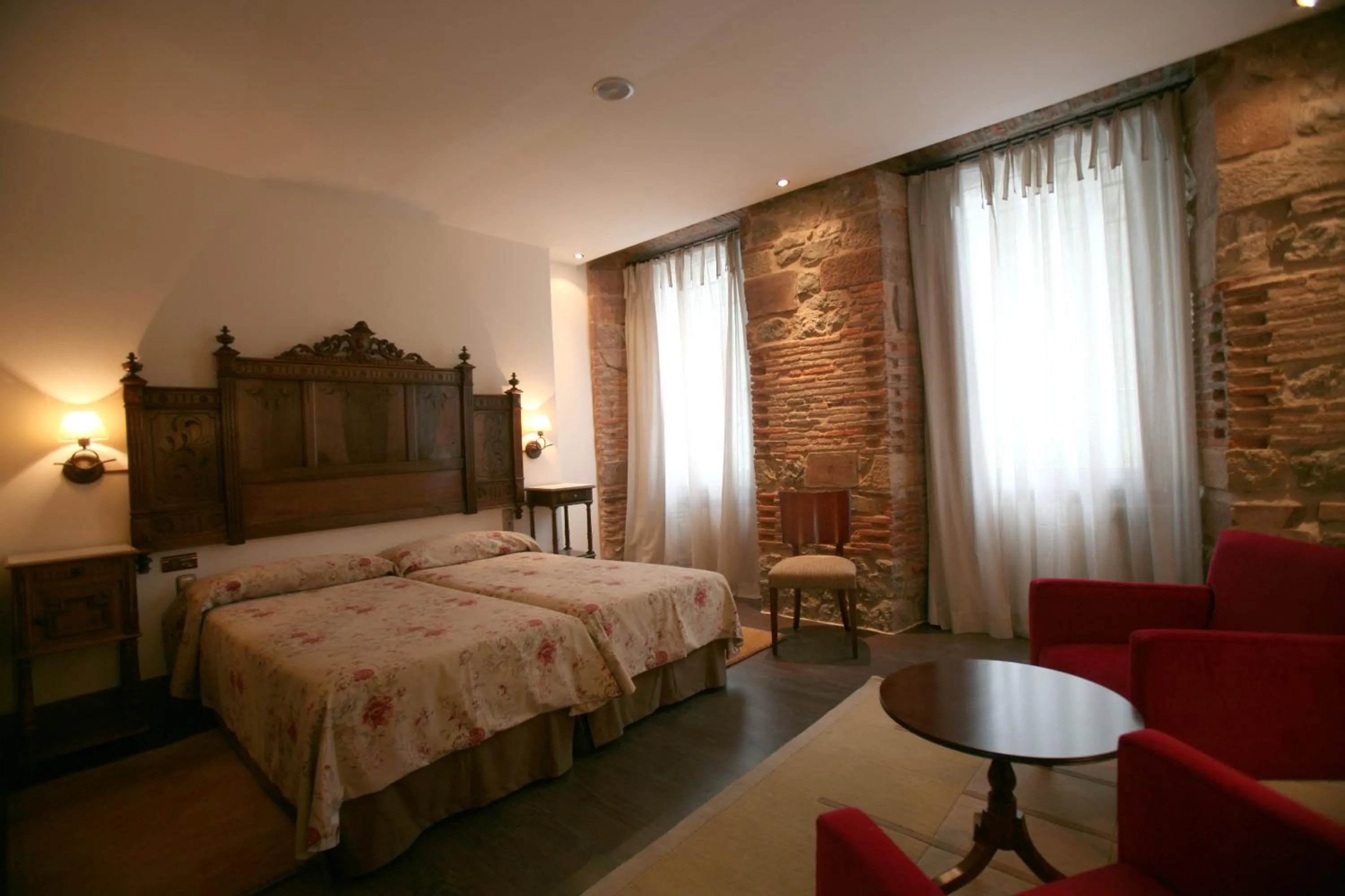 Photo of the whole room, Bed in Hotel Balneario La Hermida