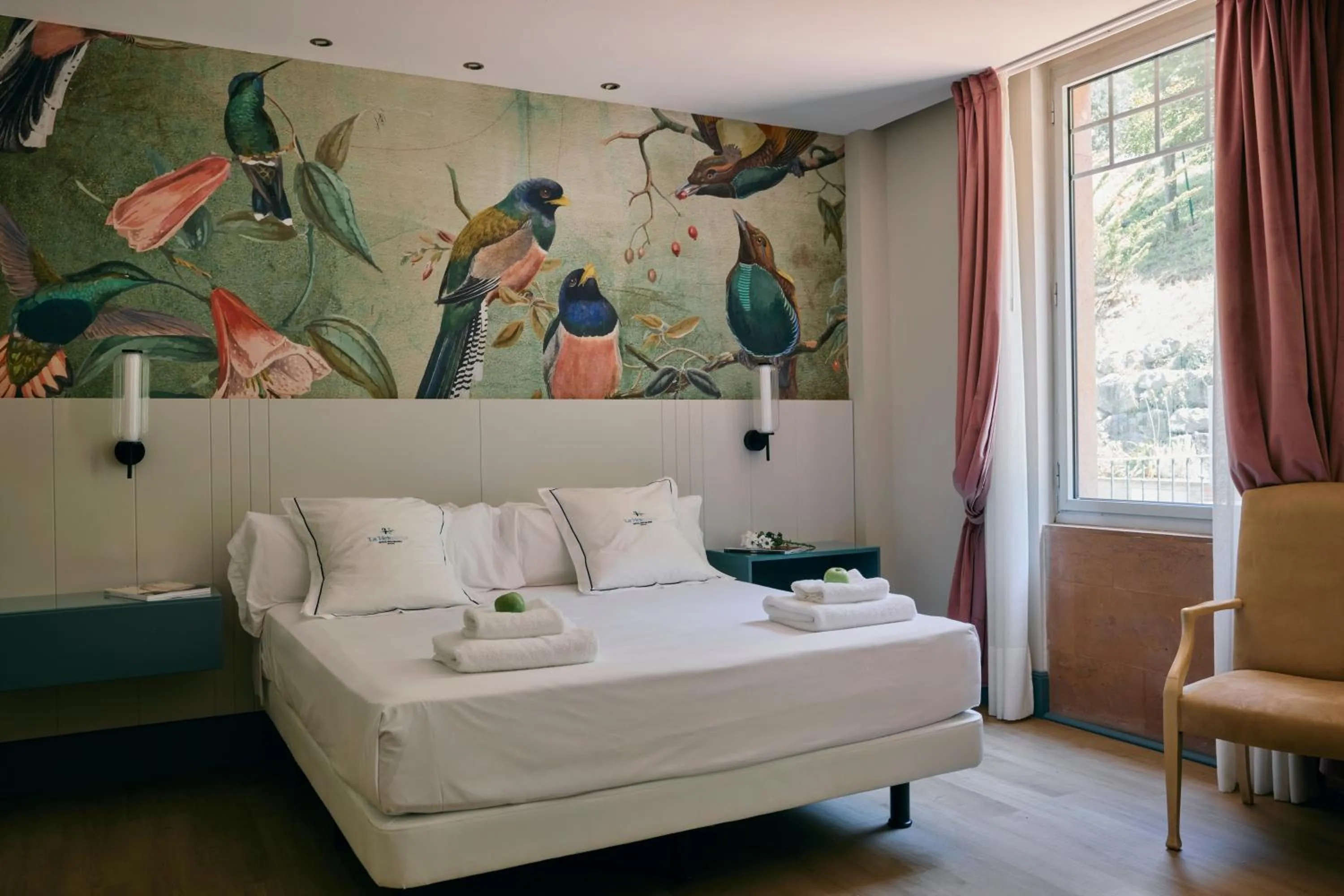 Bed in Hotel Balneario La Hermida