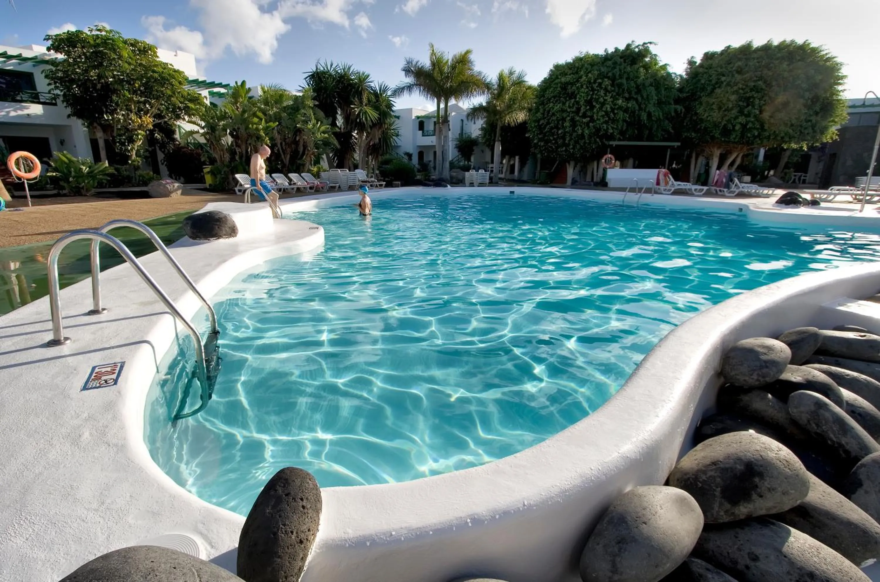 Swimming pool in HG Lomo Blanco