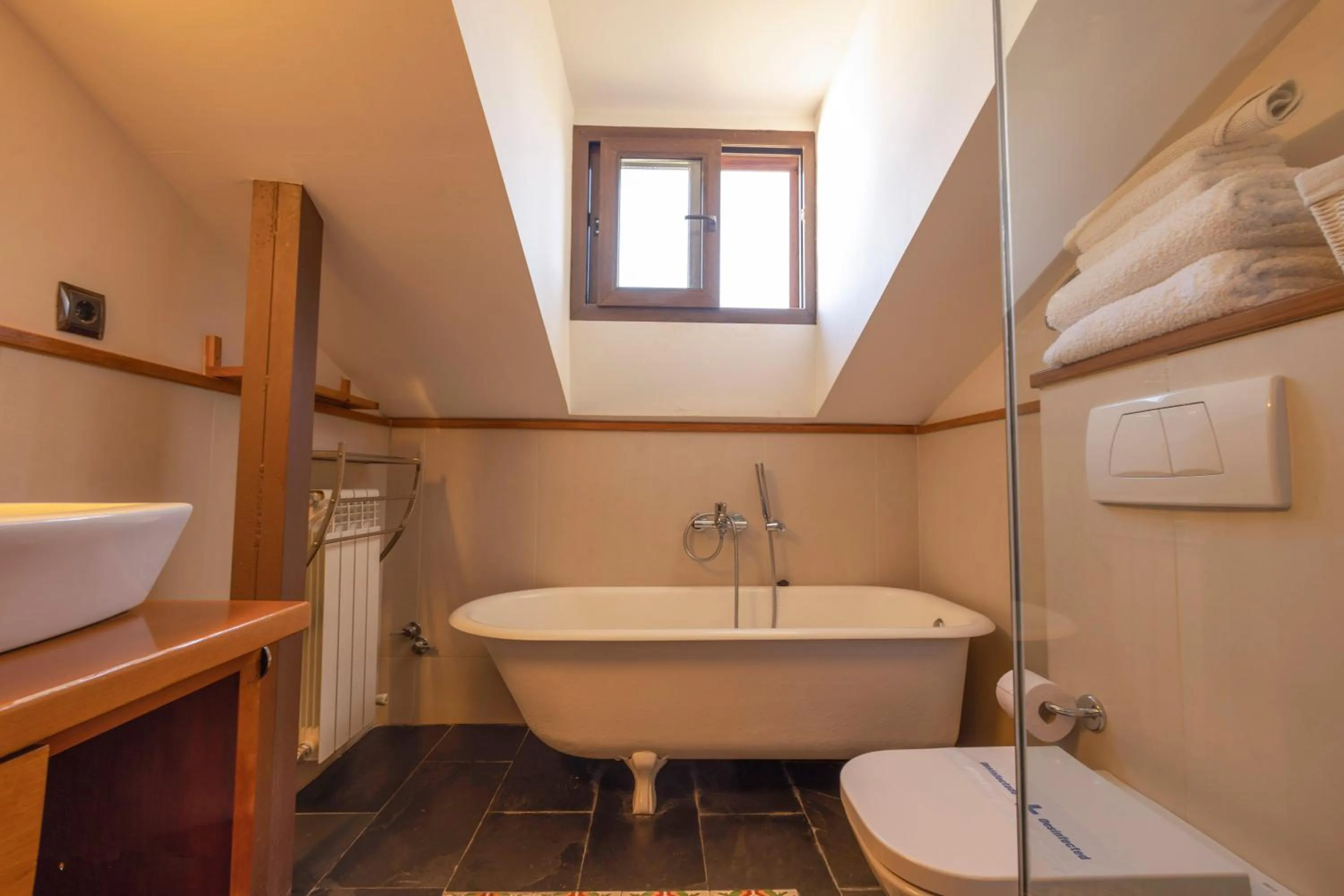 Bathroom in Hotel Rural La Vida de Antes