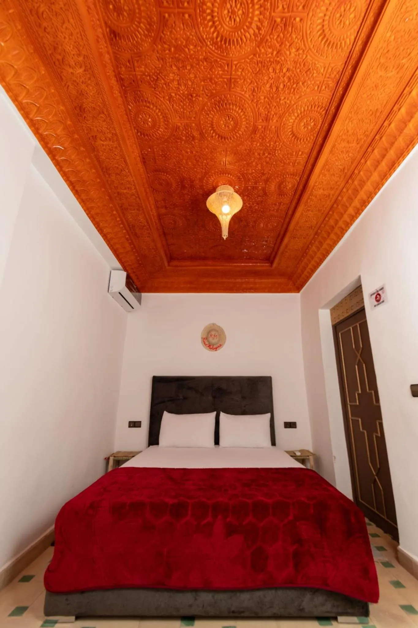 Bed in Riad Malayine