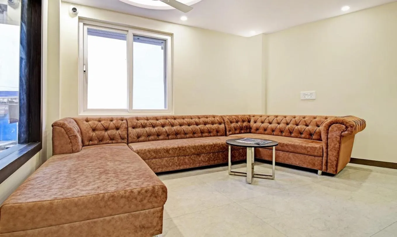 Living room in Hotel Shashwat