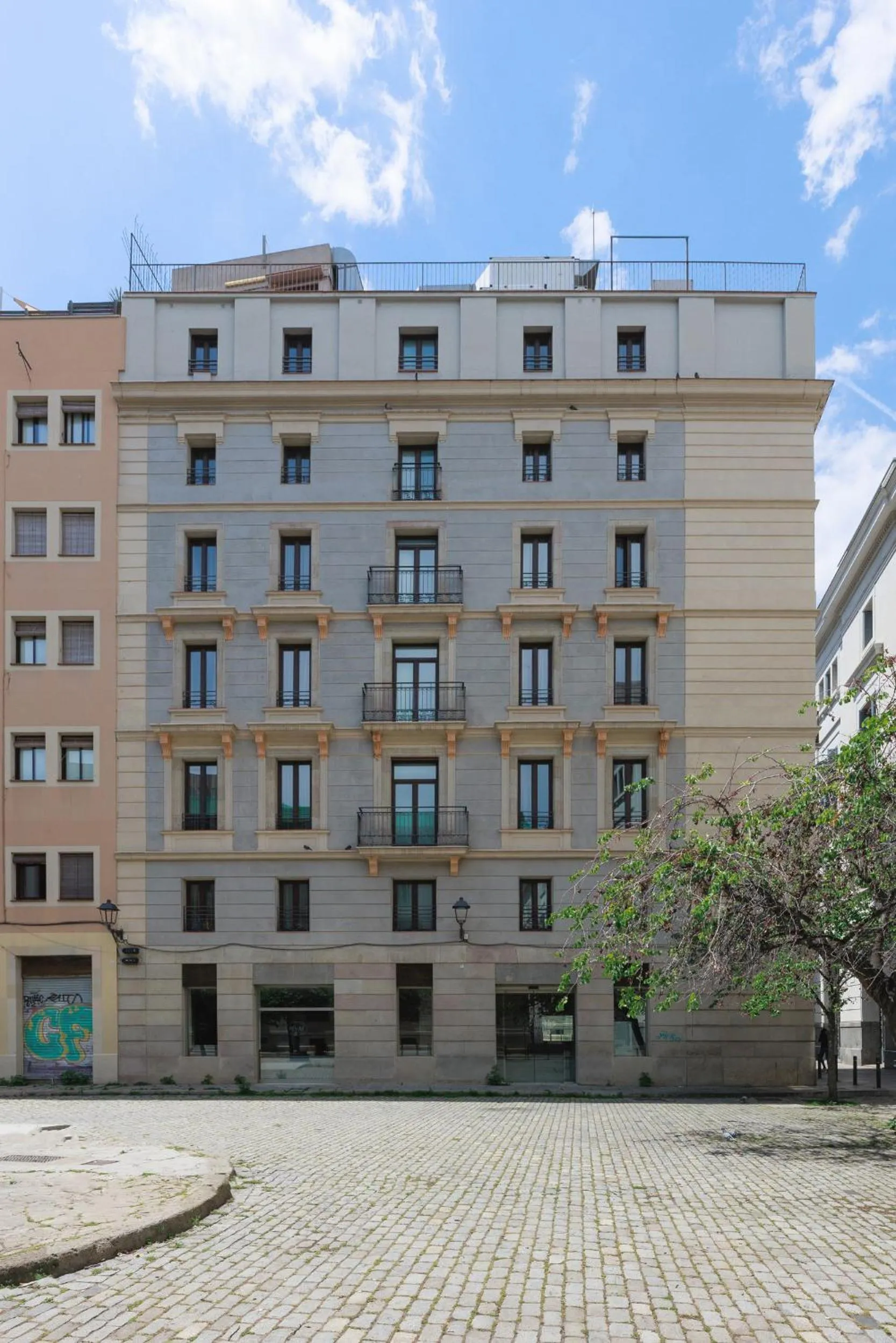 Facade/entrance in Hotel Santa Marta