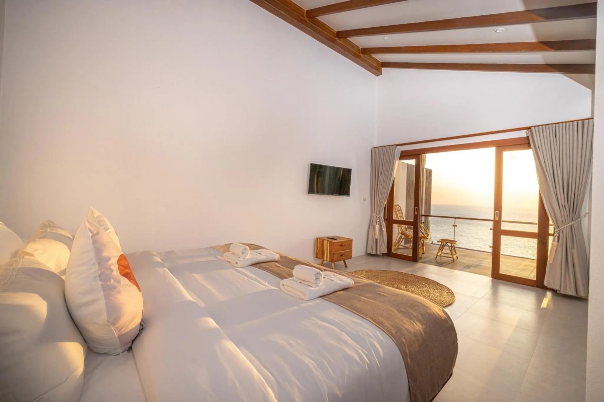 Bed in The AVA Resort Koh Tao