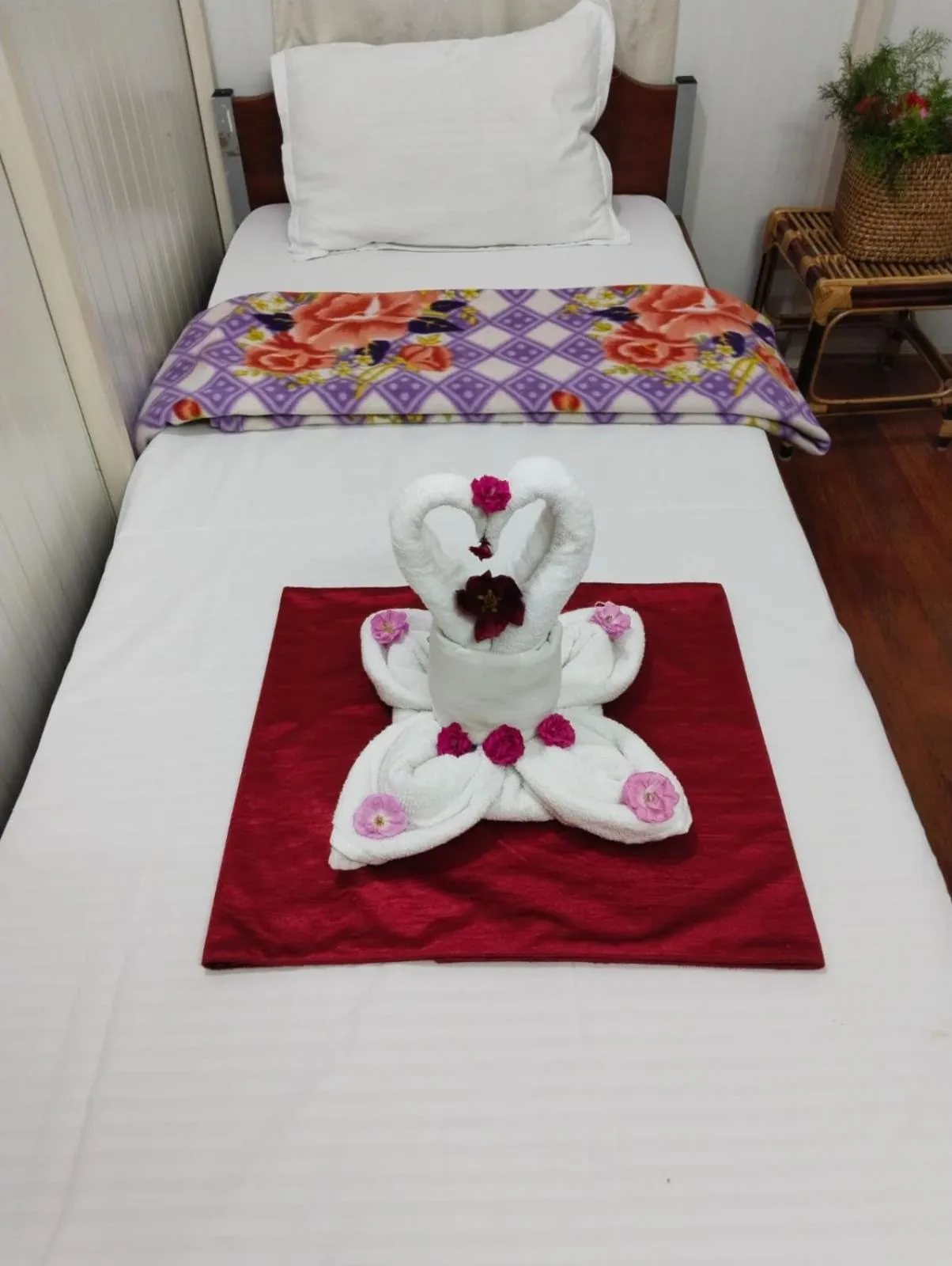 Bed in 4REST INN PRIVATE LIMITED