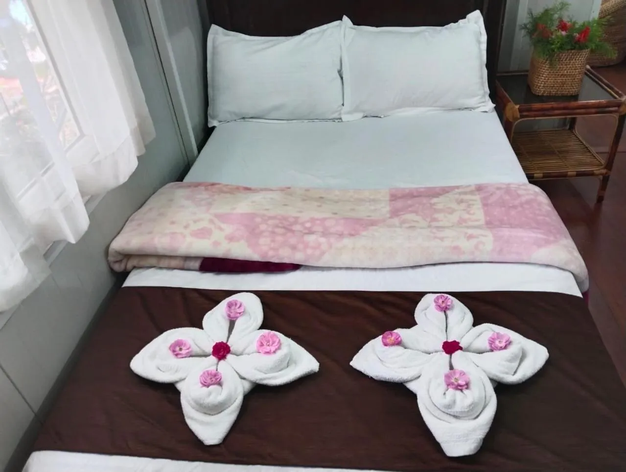 Bed in 4REST INN PRIVATE LIMITED